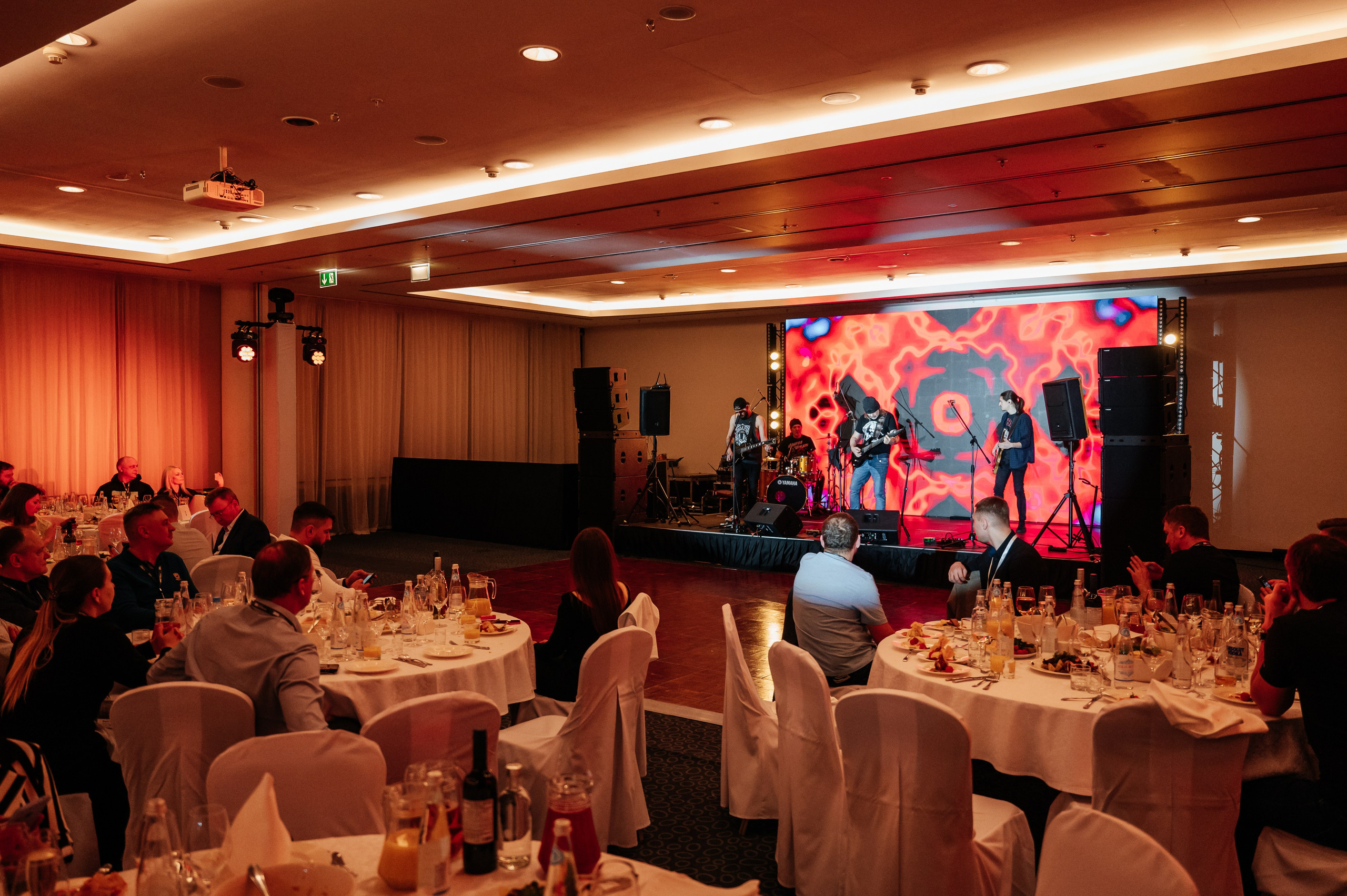 Конференция дилеров. Фотограф Дмитрий Сермяжко