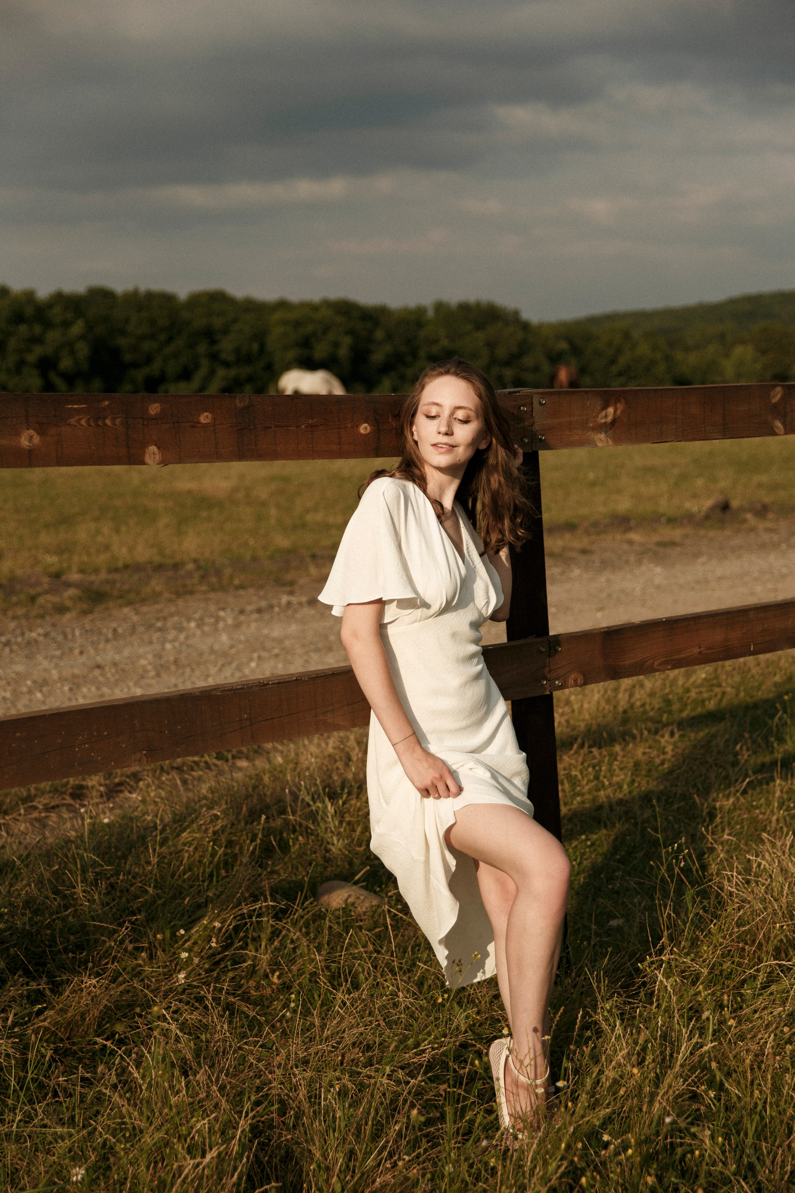 Семейная фотосессия на ферме с лошадьми — это настоящая сказка, наполненная атмосферой уюта и гармонии с природой