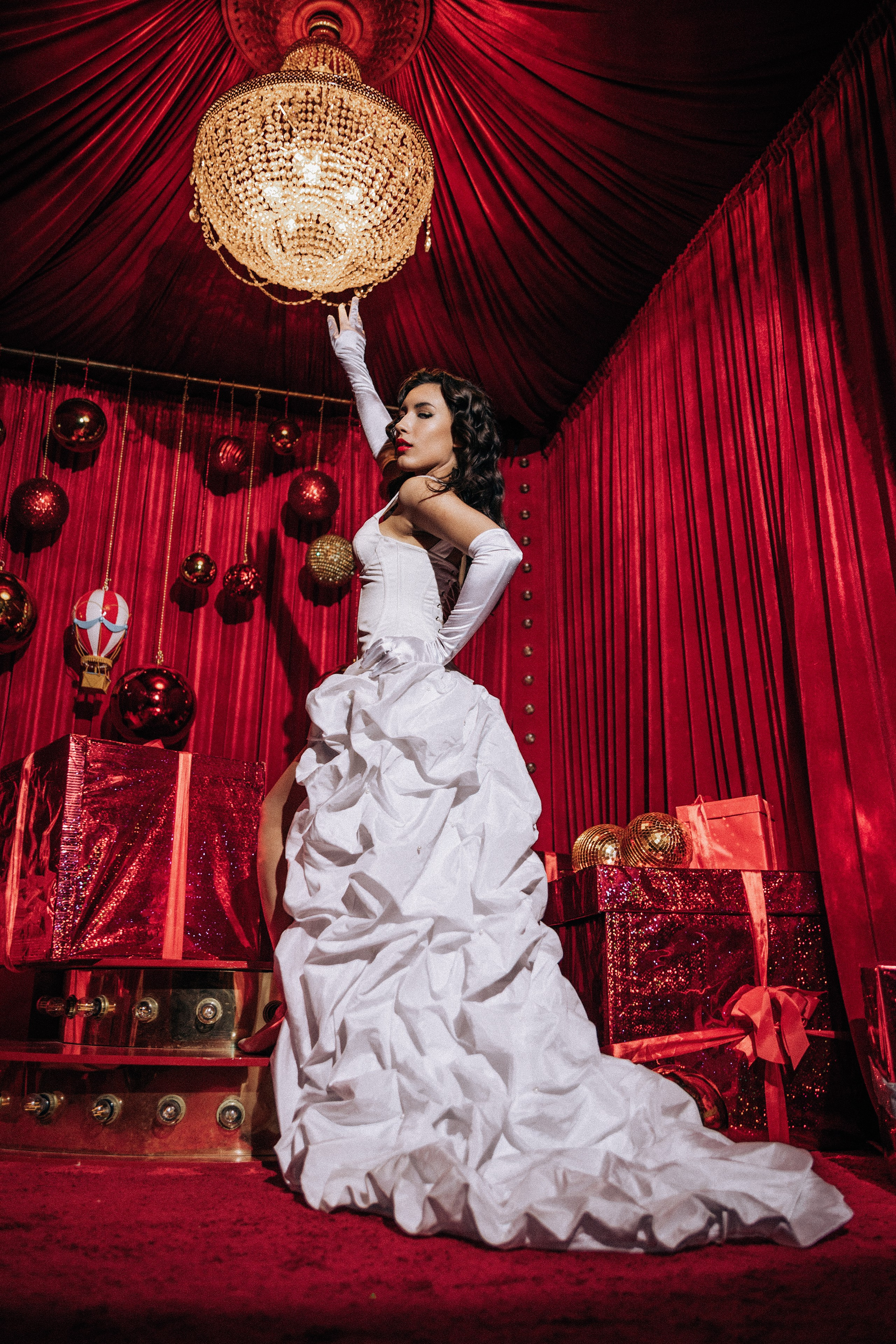 София «Бурлеск». Свадебный/Портретный фотограф снимаю в Москве