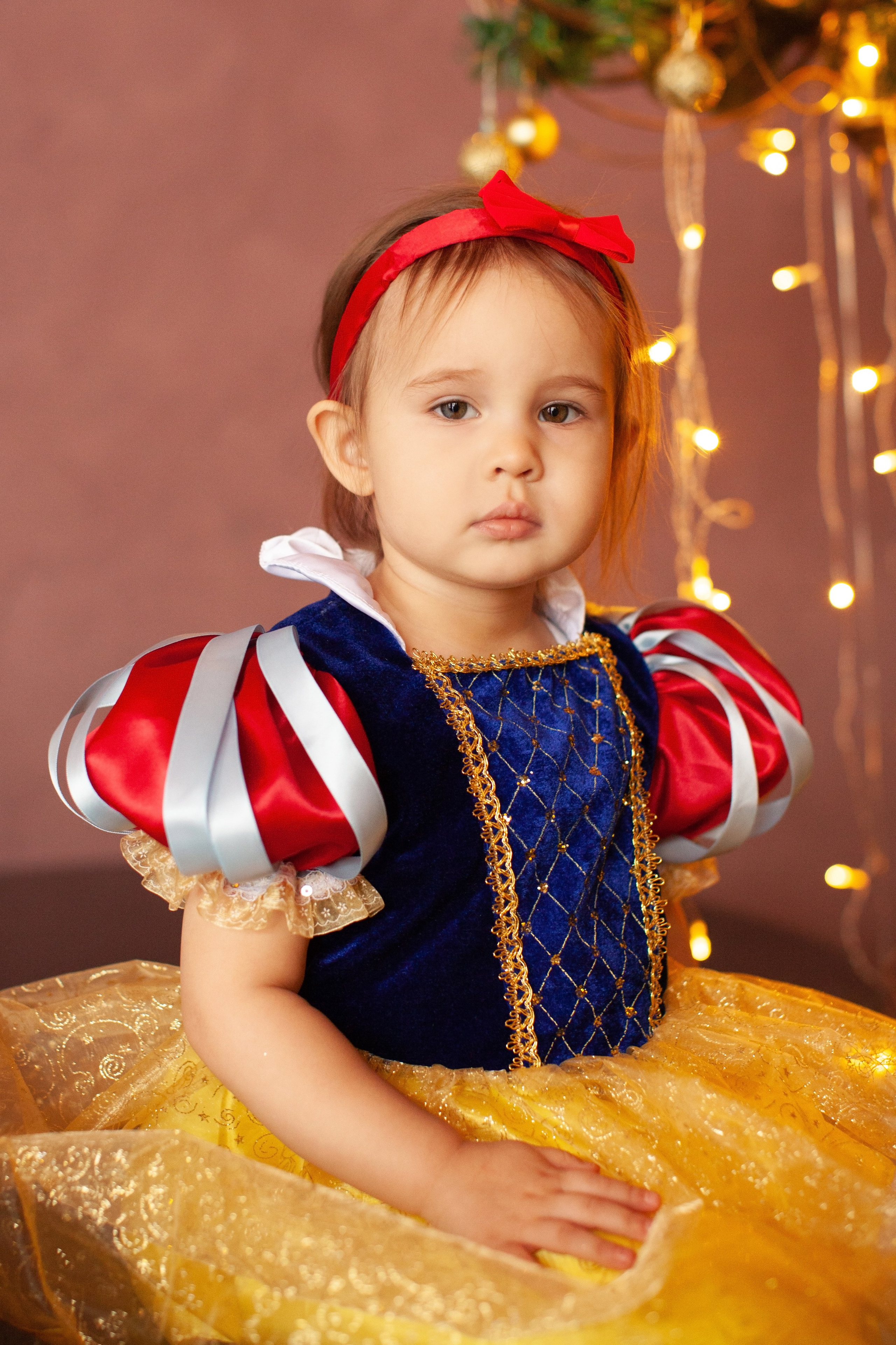 Новогодняя семейная фотосессия в студии. Фотограф Ольга Ефремова