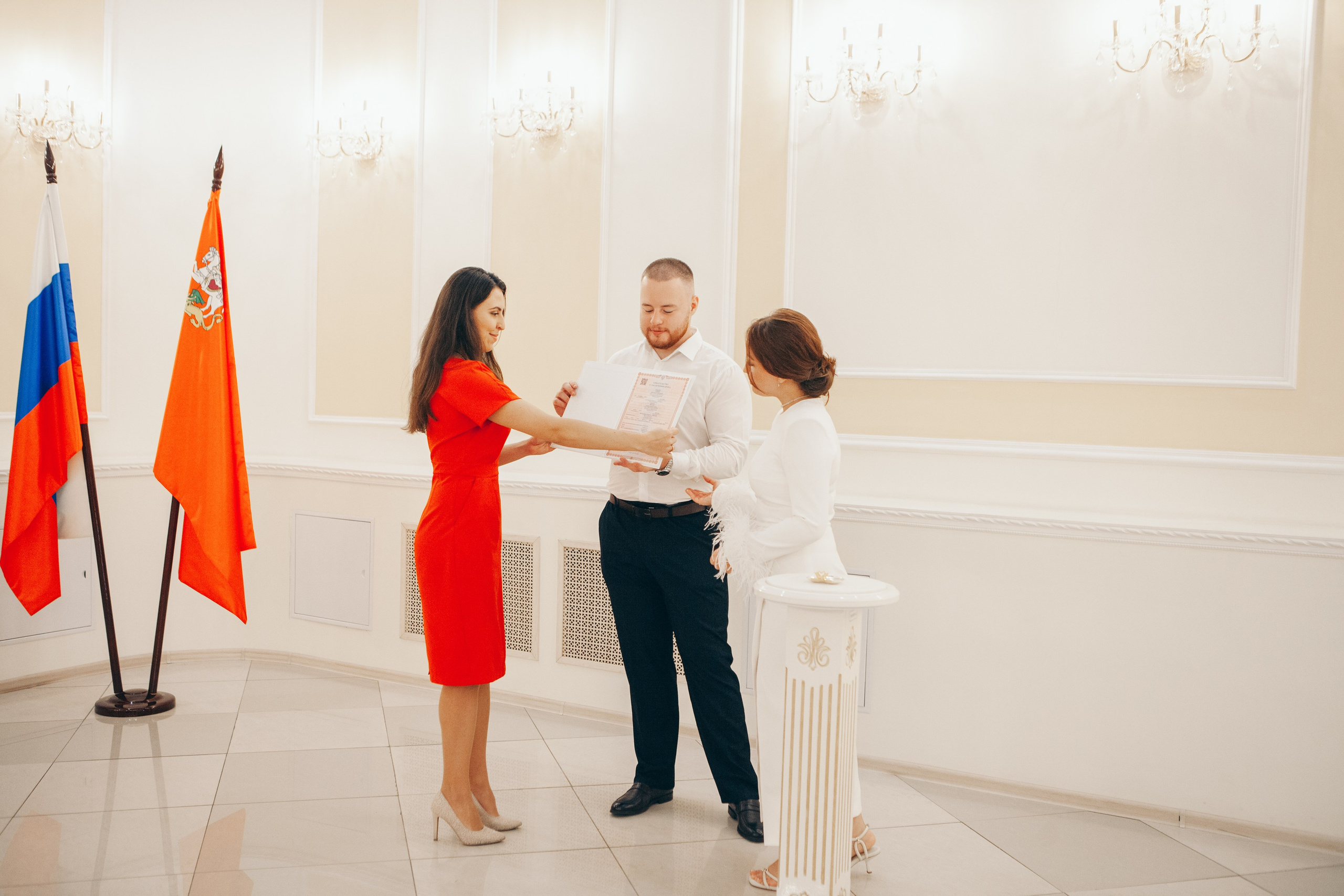 Роспись в ЗАГСе г Королёв. Фотограф Ольга Ефремова