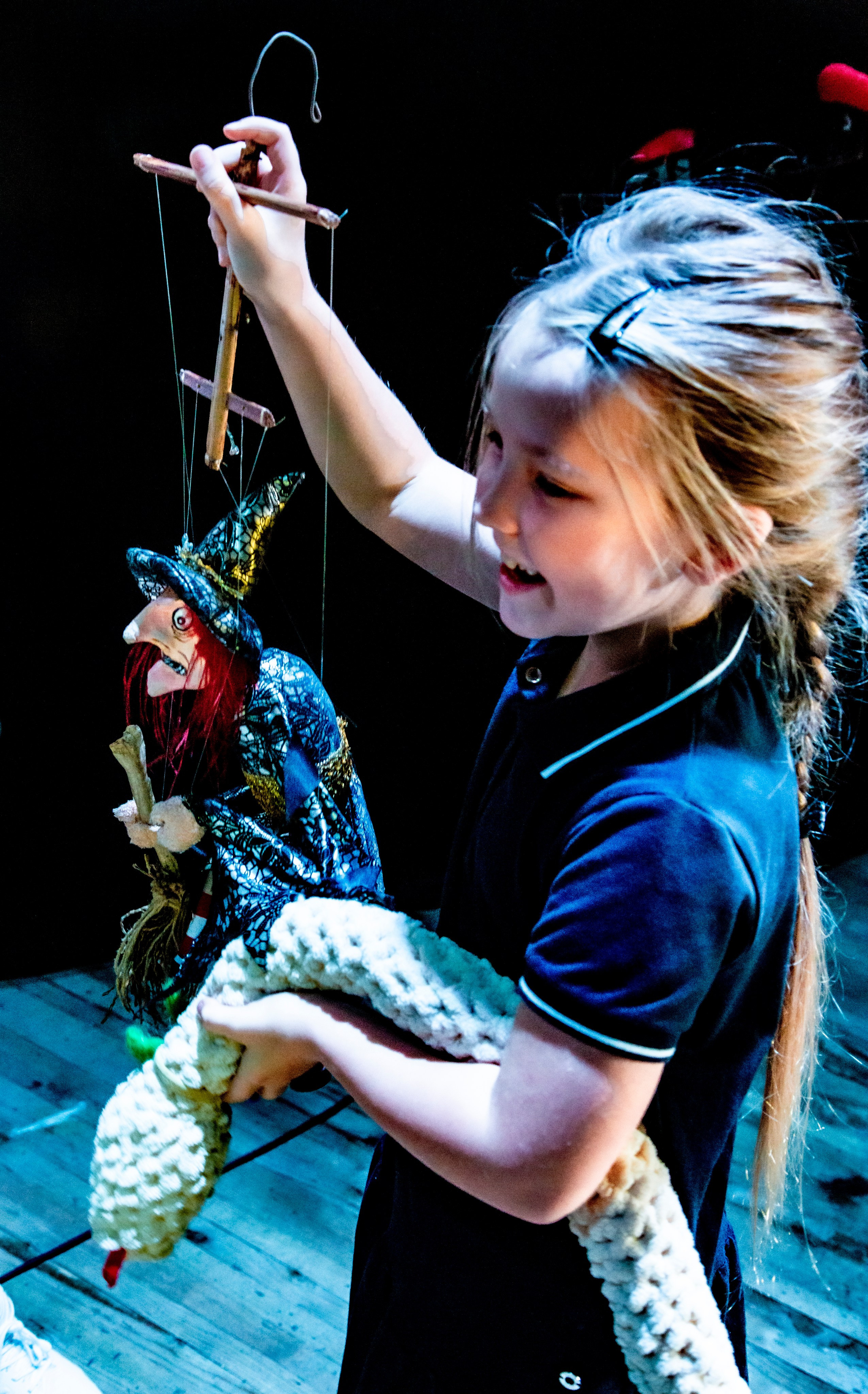 Маленькая ведьма спектакль театра Саквояж. Фотограф в Сочи Юрий Шептаев