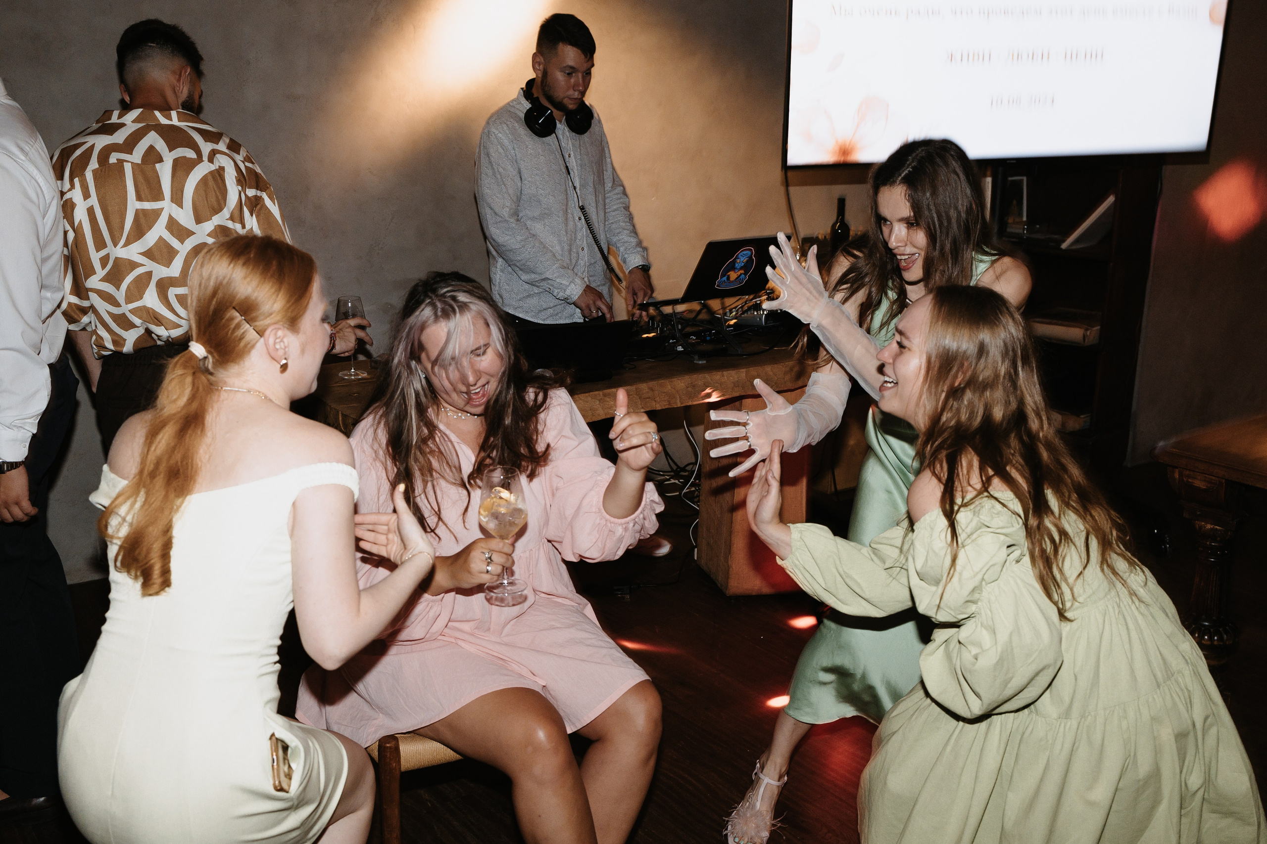 Илья и Ксюша (2024). Свадебный и семейный фотограф в Москве Яна Шувалова