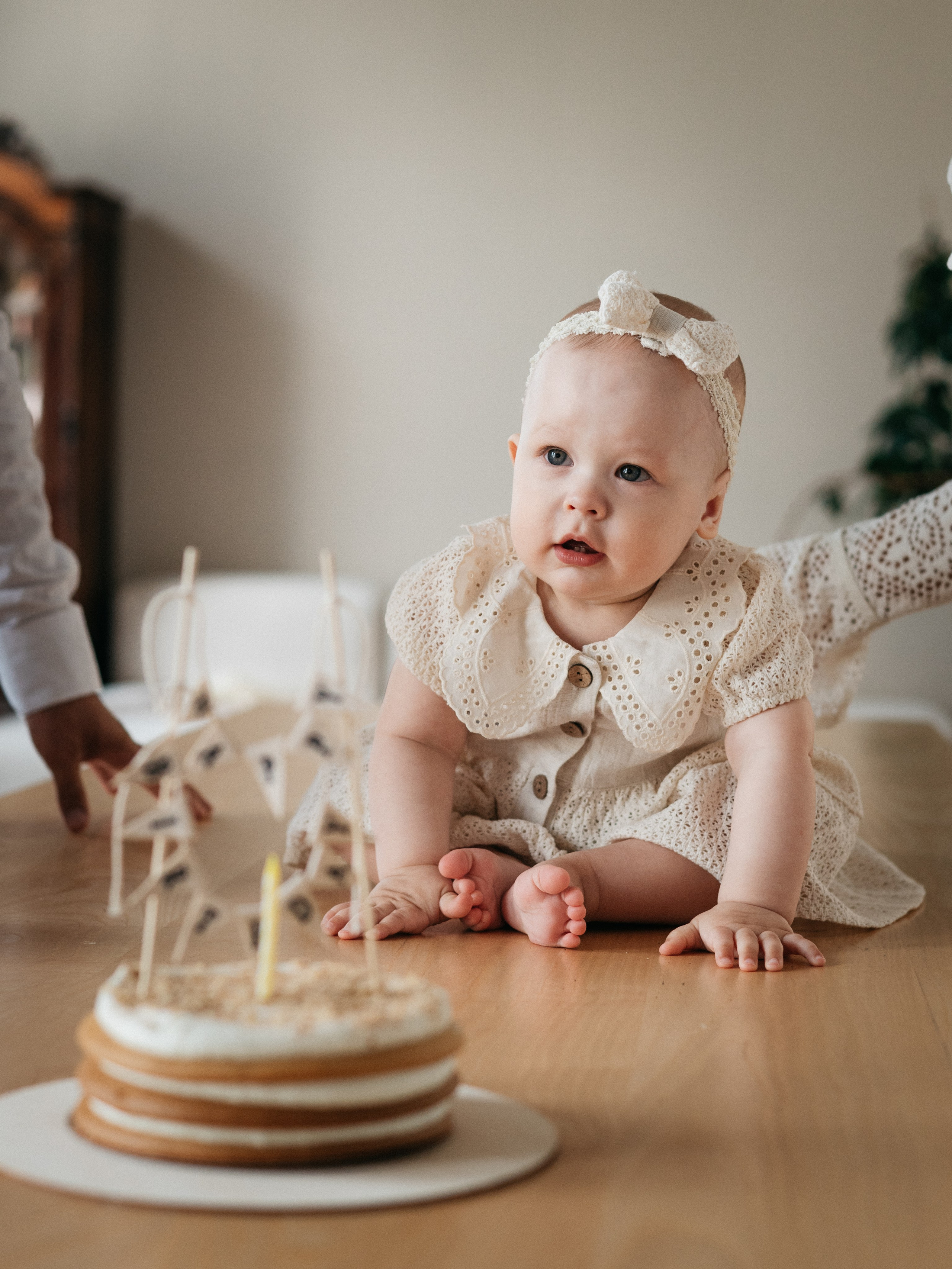 Семейная Фотосессия 1 год в студии. Фотограф Москва