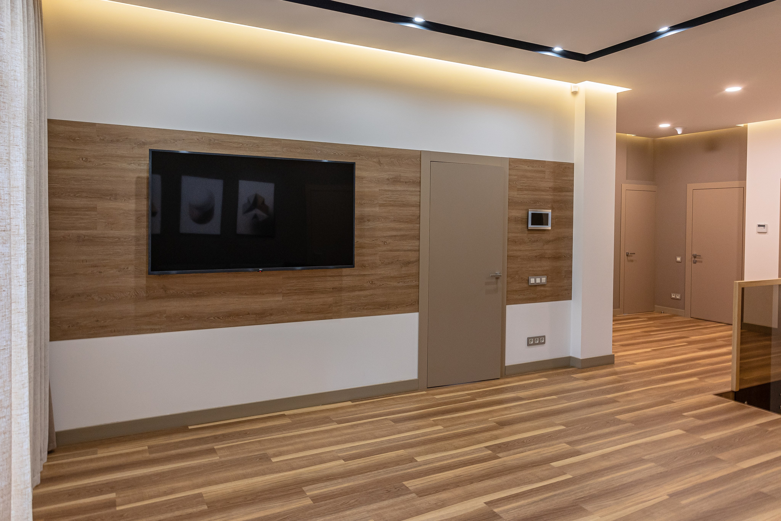 Дом 1. Фотограф Антон Катунин | Симферополь