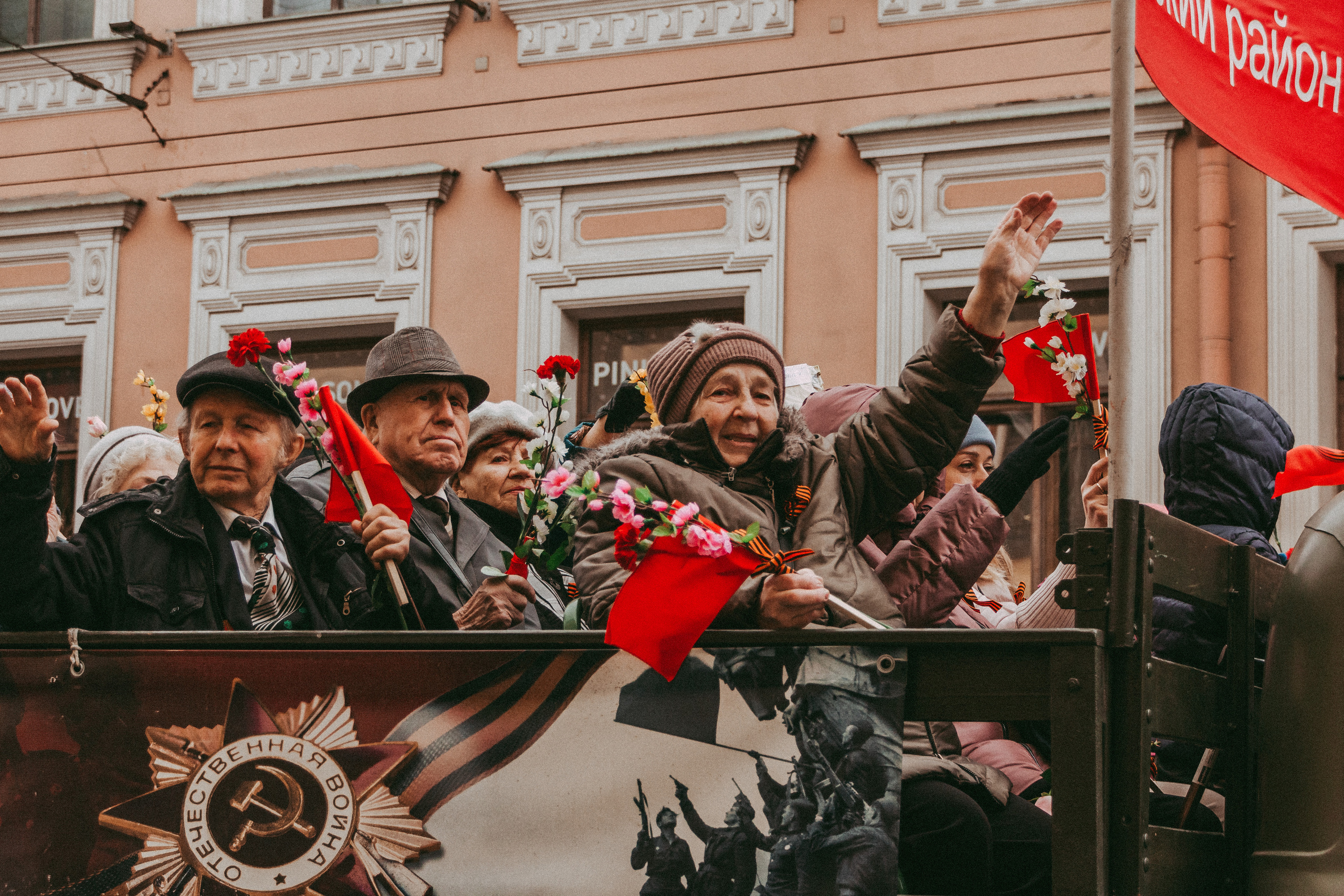 Я очень люблю фотографировать репортаж, наконец-то мы дожили до 9 мая. Семейный, Детский, Репортажный фотограф в Санкт-Петербурге Погодина Лю