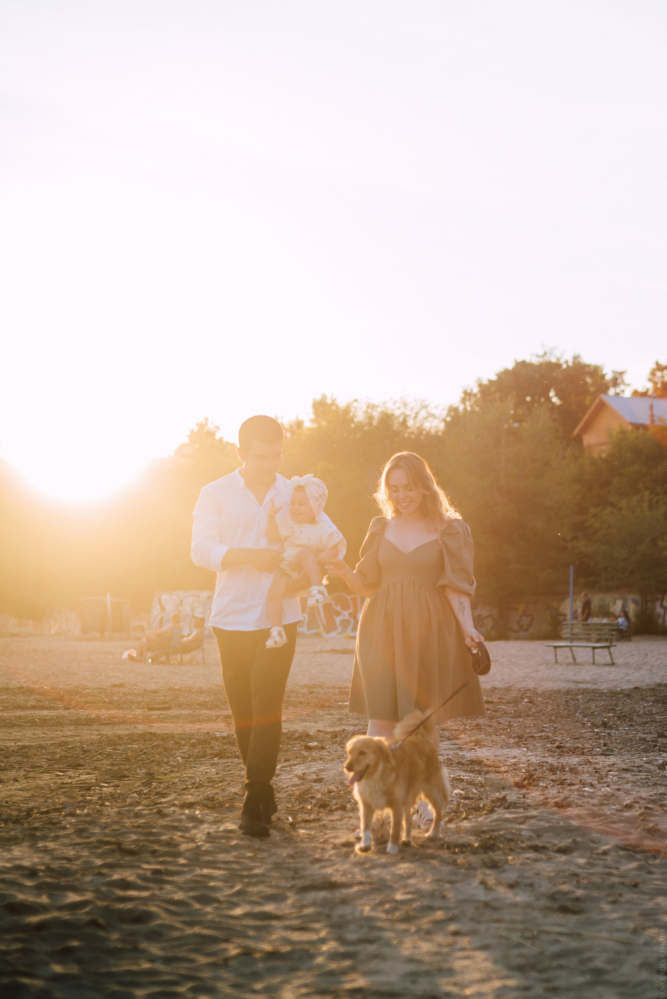 Семейная фотосессия на природе. Свадебный и контент- фотограф в Тольятти, Самаре, Москве Яна Уруева