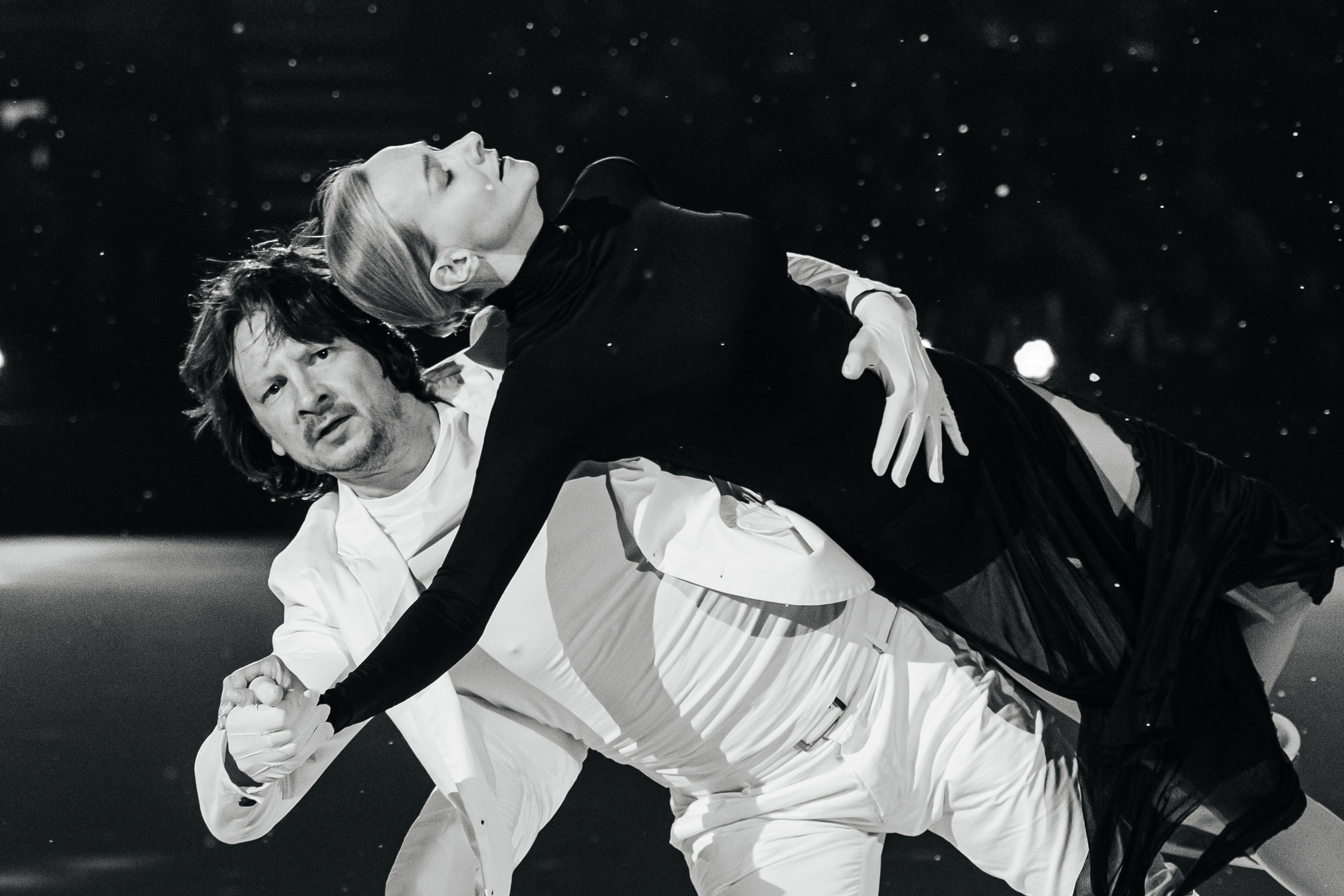 ШОУ Ильи АВЕРБУХА. ДИНА МИХНЕВА спортивный фотограф Москва