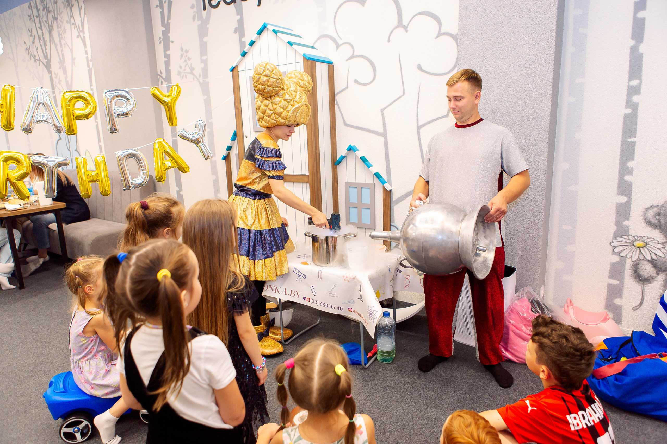 Софья и Кира. Семейный детский фотограф. Фотосессия в Минске