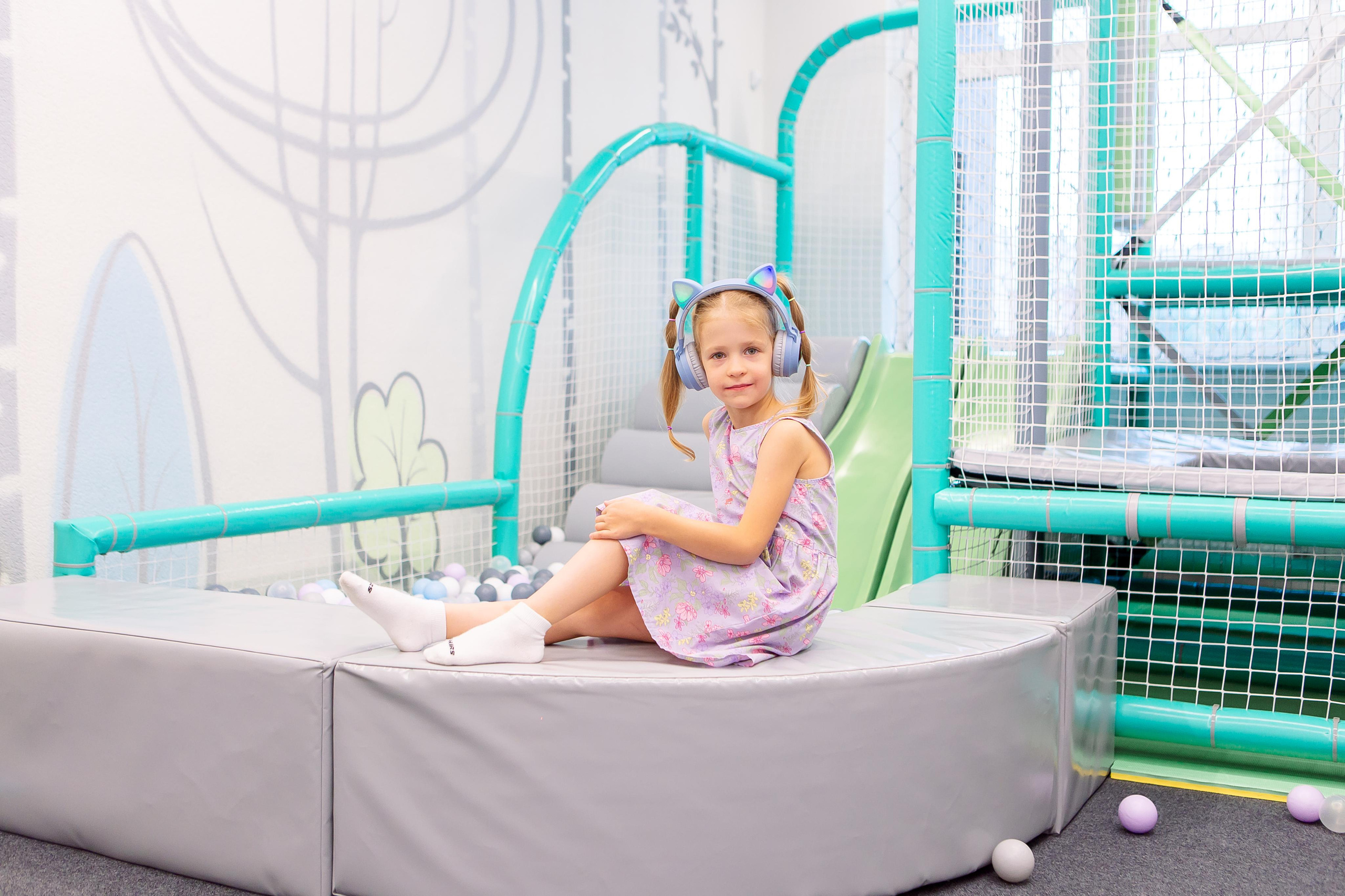 Софья и Кира. Семейный детский фотограф. Фотосессия в Минске