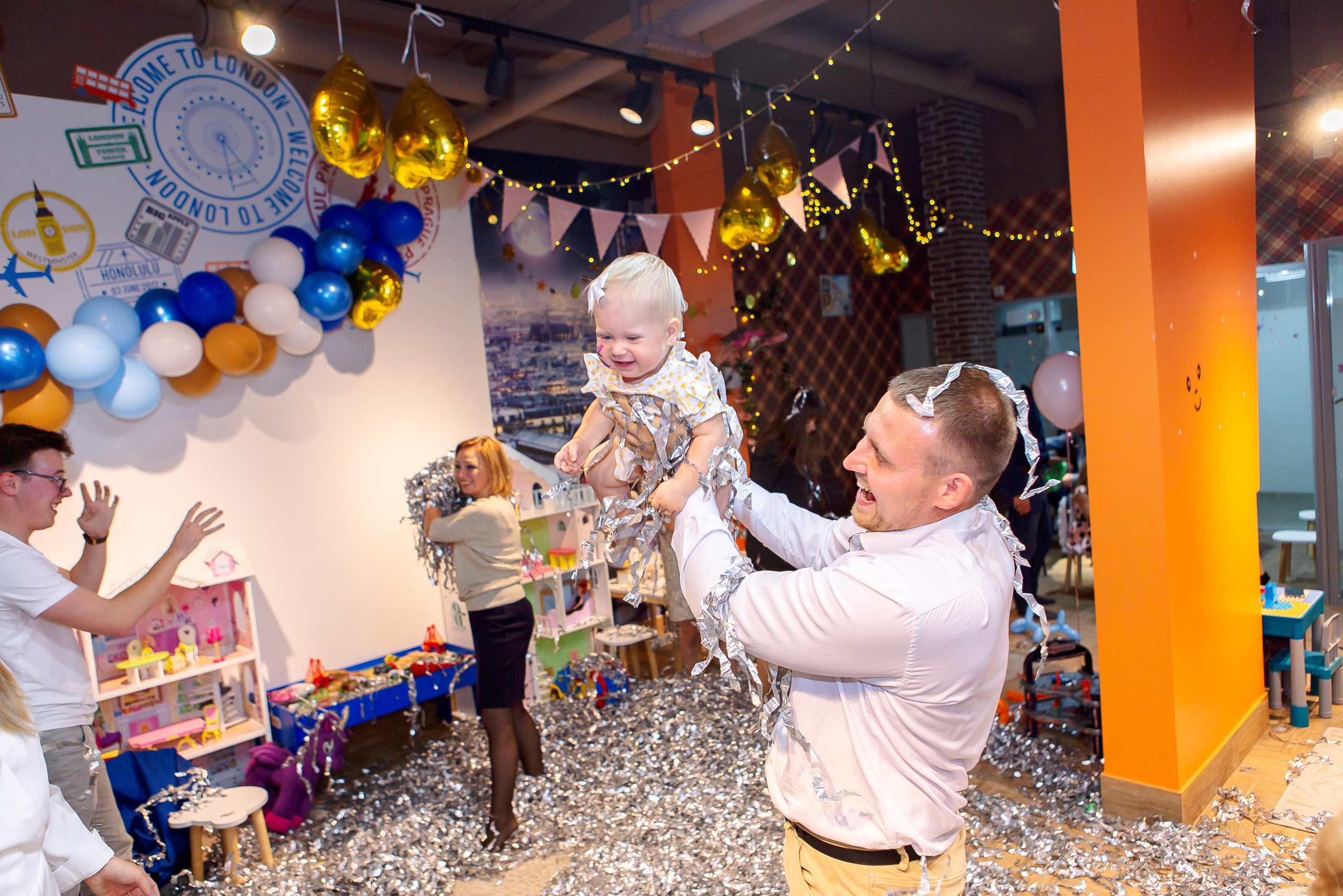 Машеньке 1 годик. Семейный детский фотограф. Фотосессия в Минске