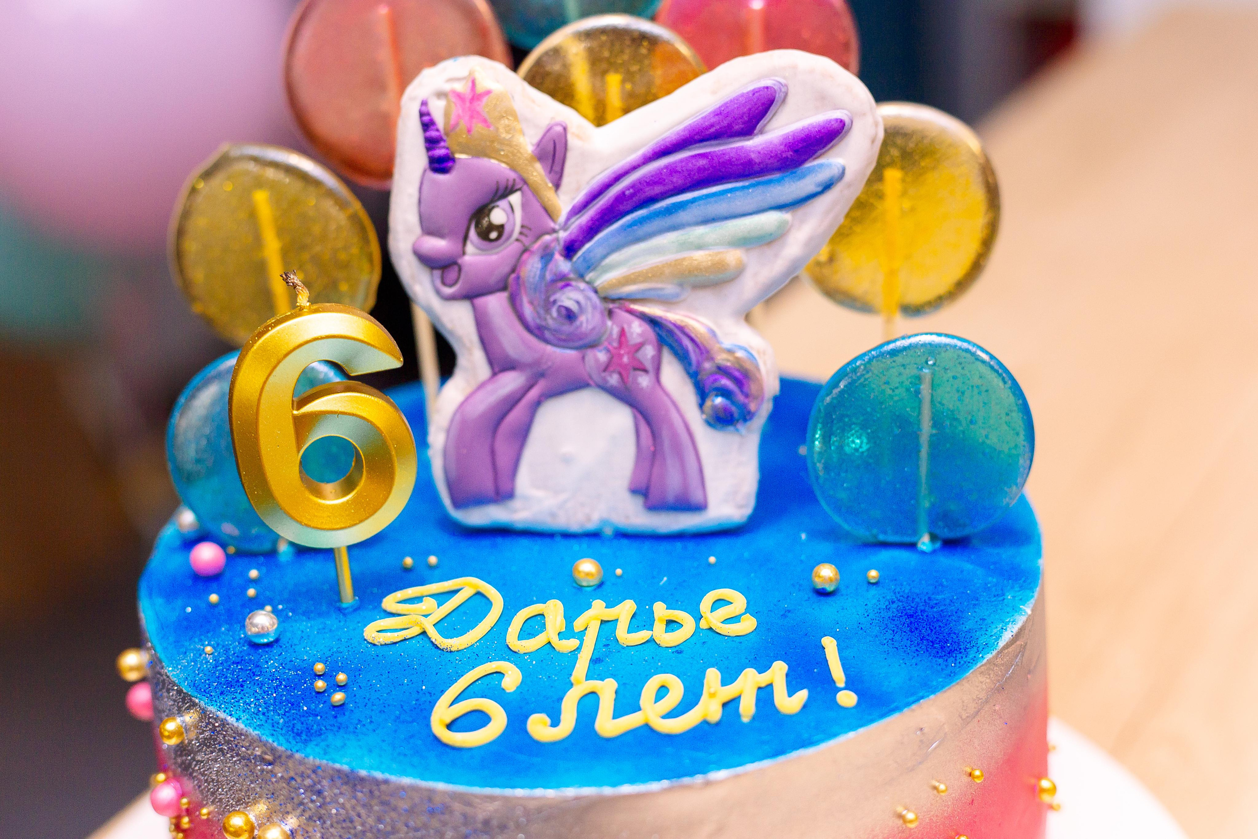 Даше 6 лет. Семейный детский фотограф. Фотосессия в Минске