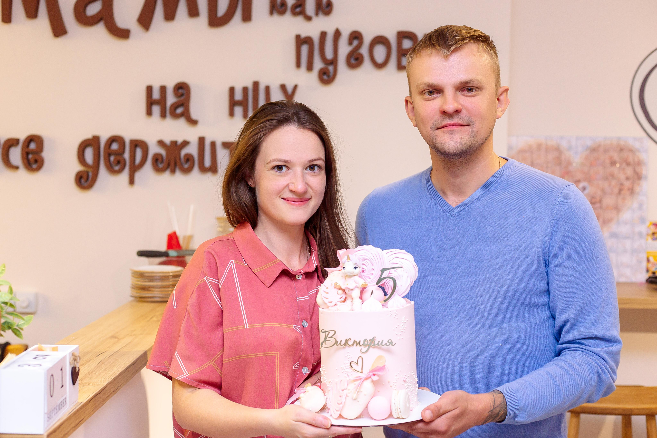 Вика в Пуговке. Семейный детский фотограф. Фотосессия в Минске