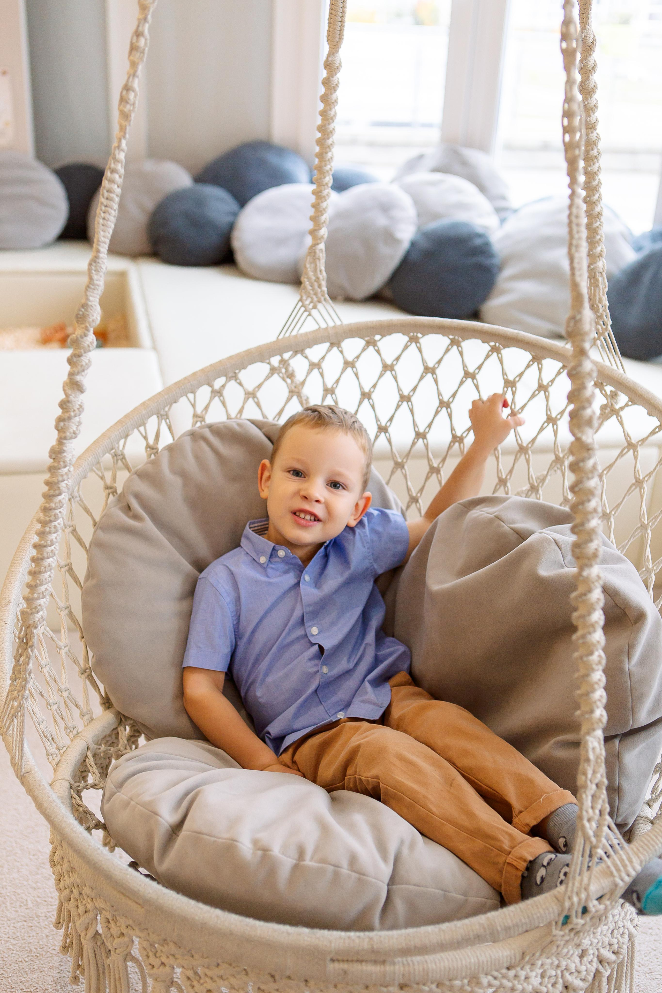 Катюше 3 годика в Пуговке. Семейный детский фотограф. Фотосессия в Минске