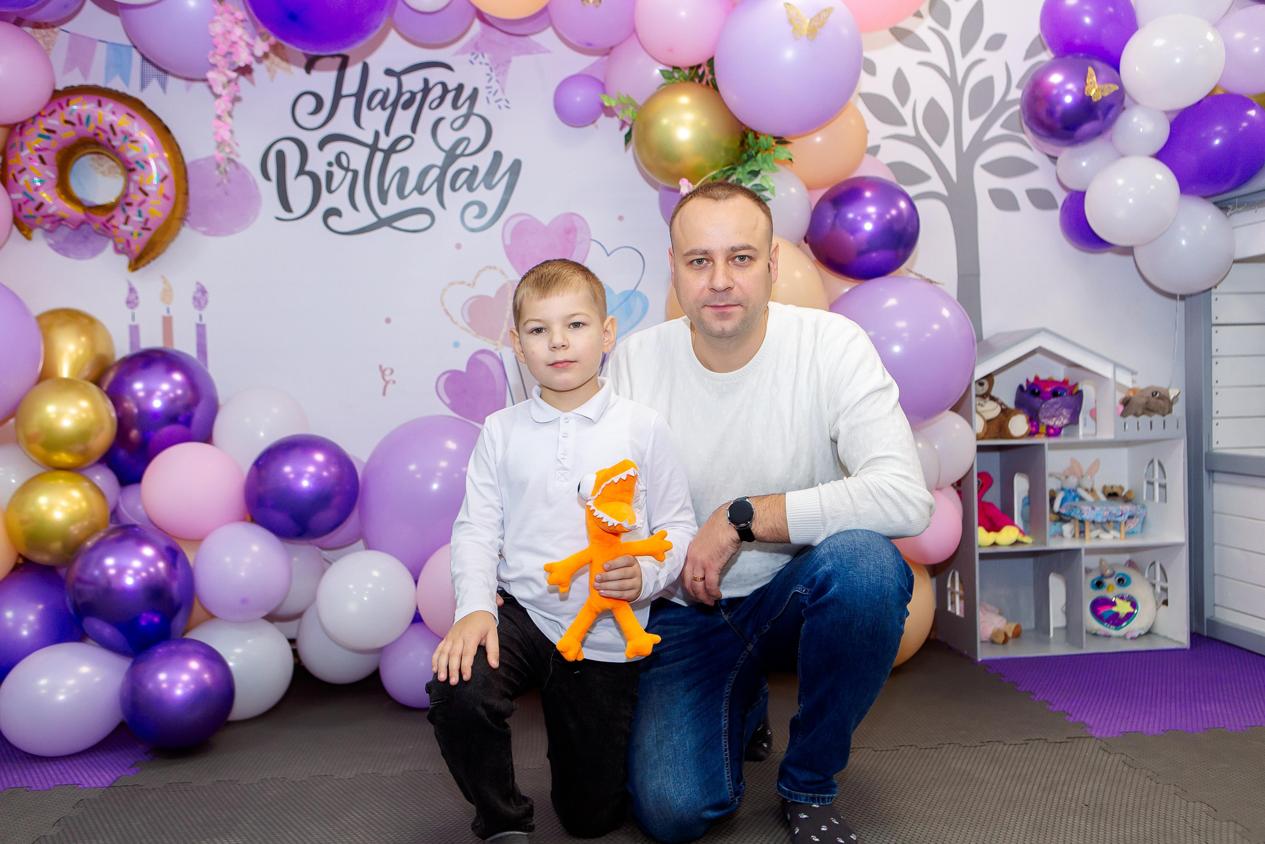 Иллария и Валерия в dana kids. Семейный детский фотограф. Фотосессия в Минске