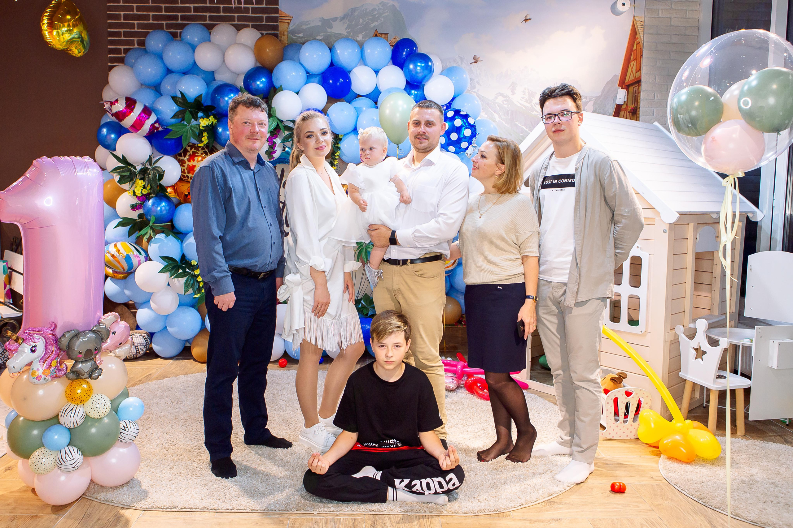 Машеньке 1 годик. Семейный детский фотограф. Фотосессия в Минске