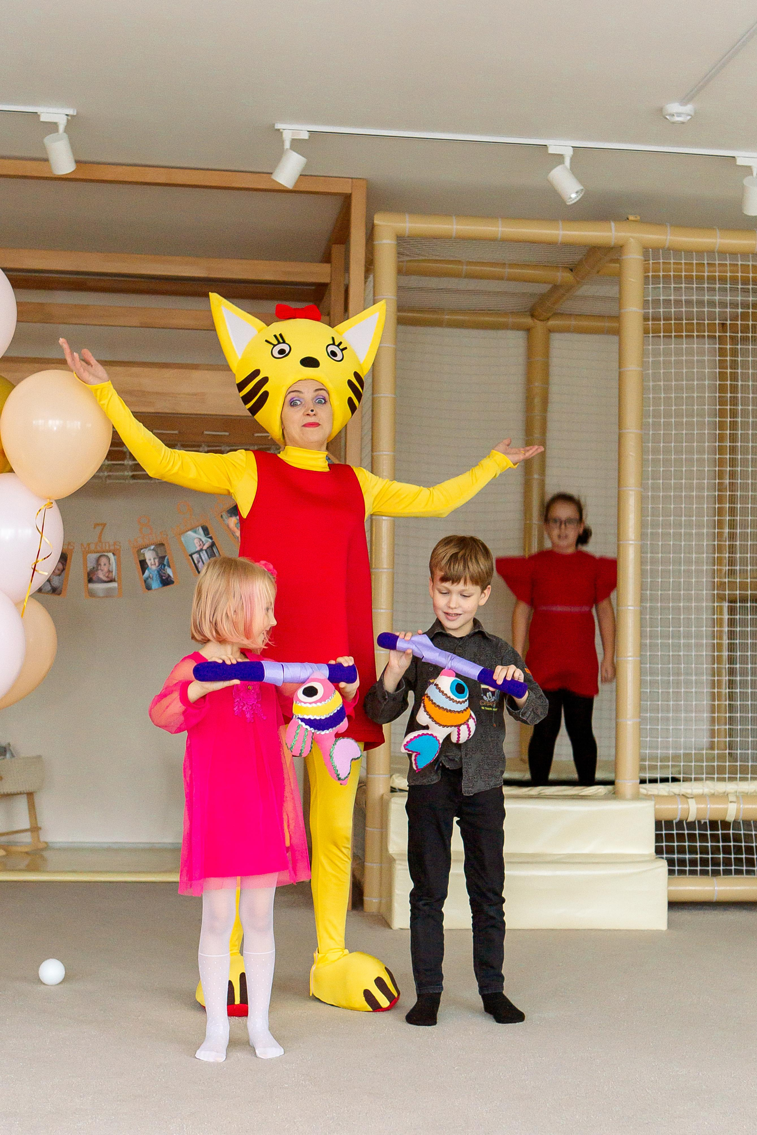 Лизе 1 годик в Пуговке. Семейный детский фотограф. Фотосессия в Минске