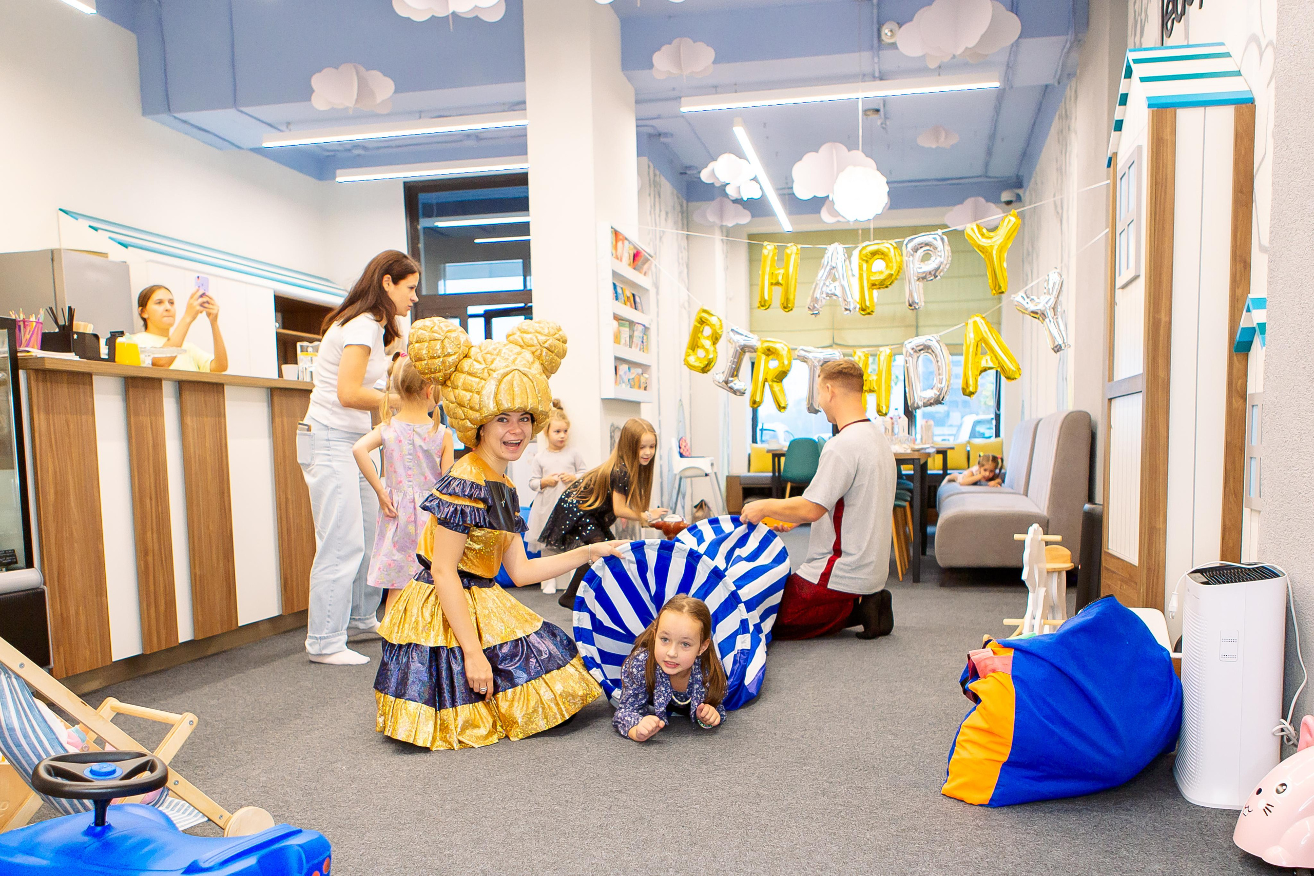 Софья и Кира. Семейный детский фотограф. Фотосессия в Минске