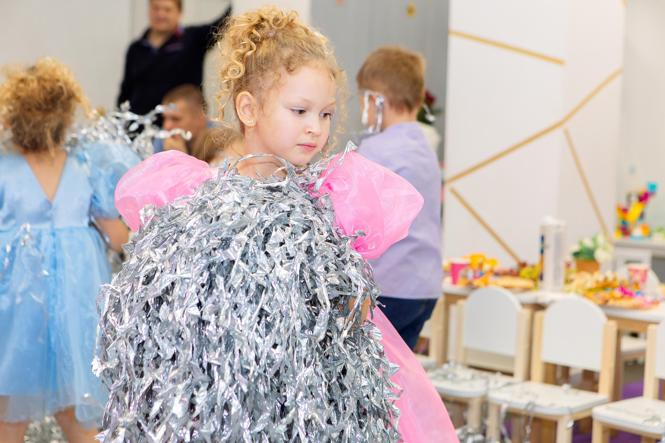 Иллария и Валерия в dana kids. Семейный детский фотограф. Фотосессия в Минске