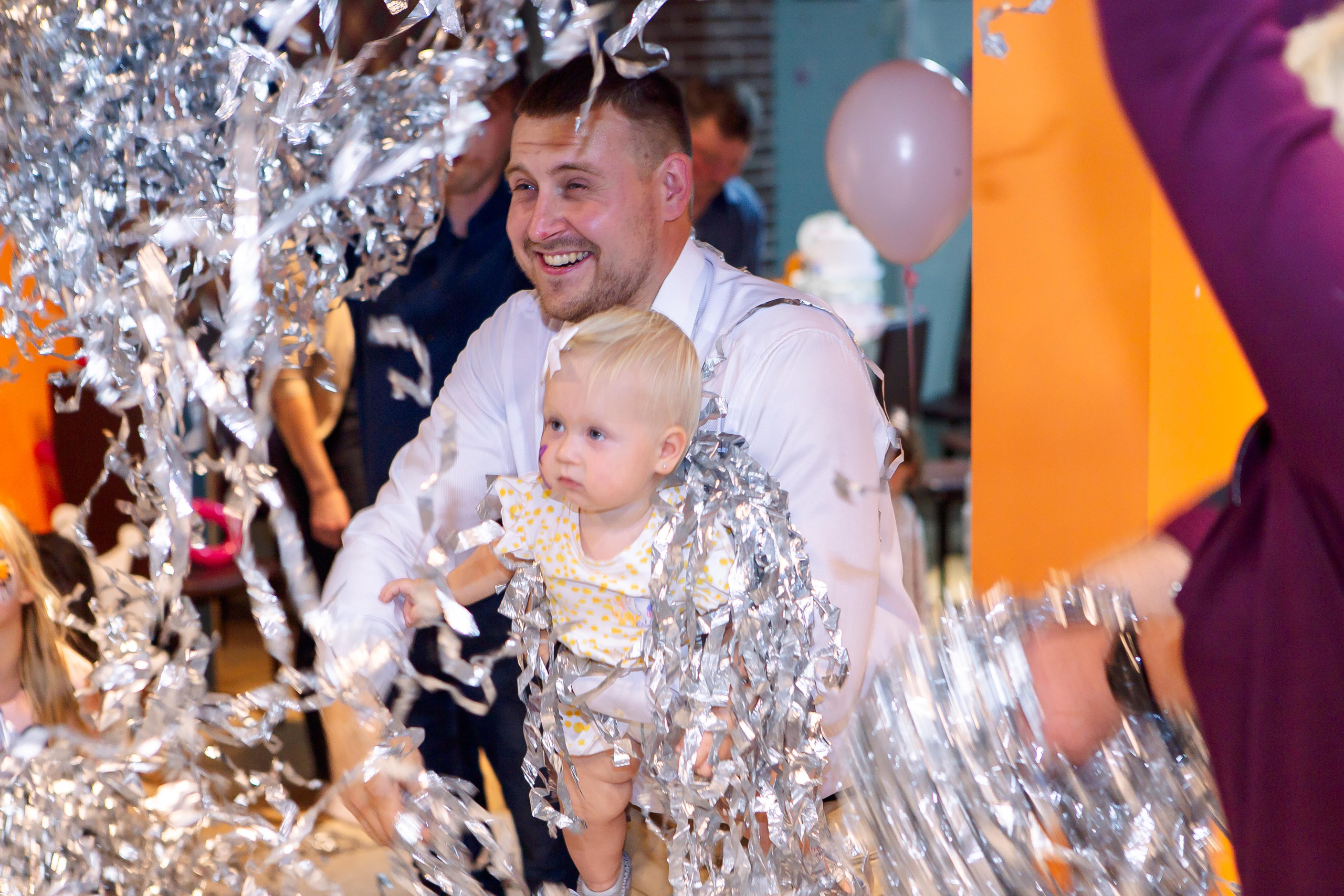 Машеньке 1 годик. Семейный детский фотограф. Фотосессия в Минске