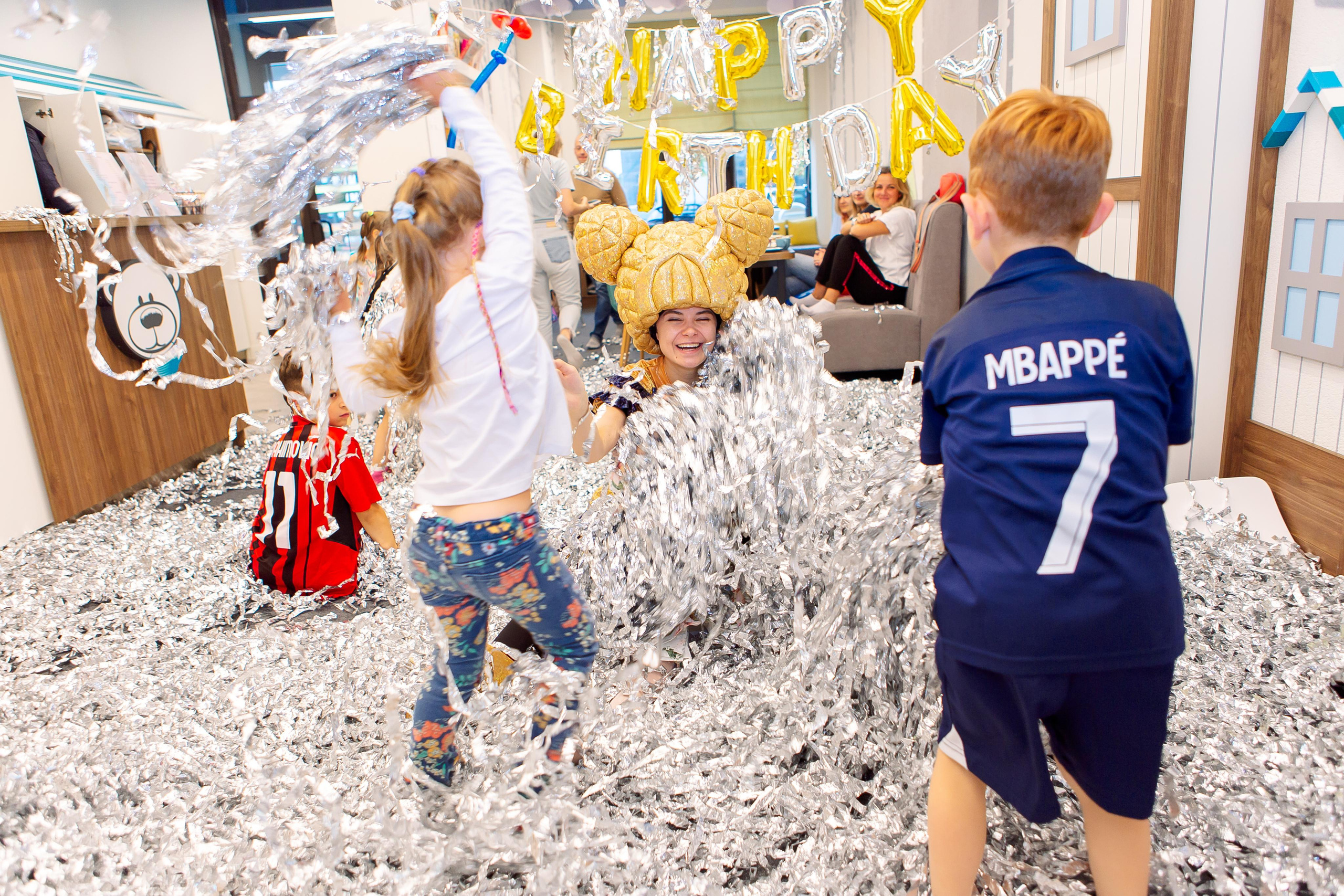 Софья и Кира. Семейный детский фотограф. Фотосессия в Минске