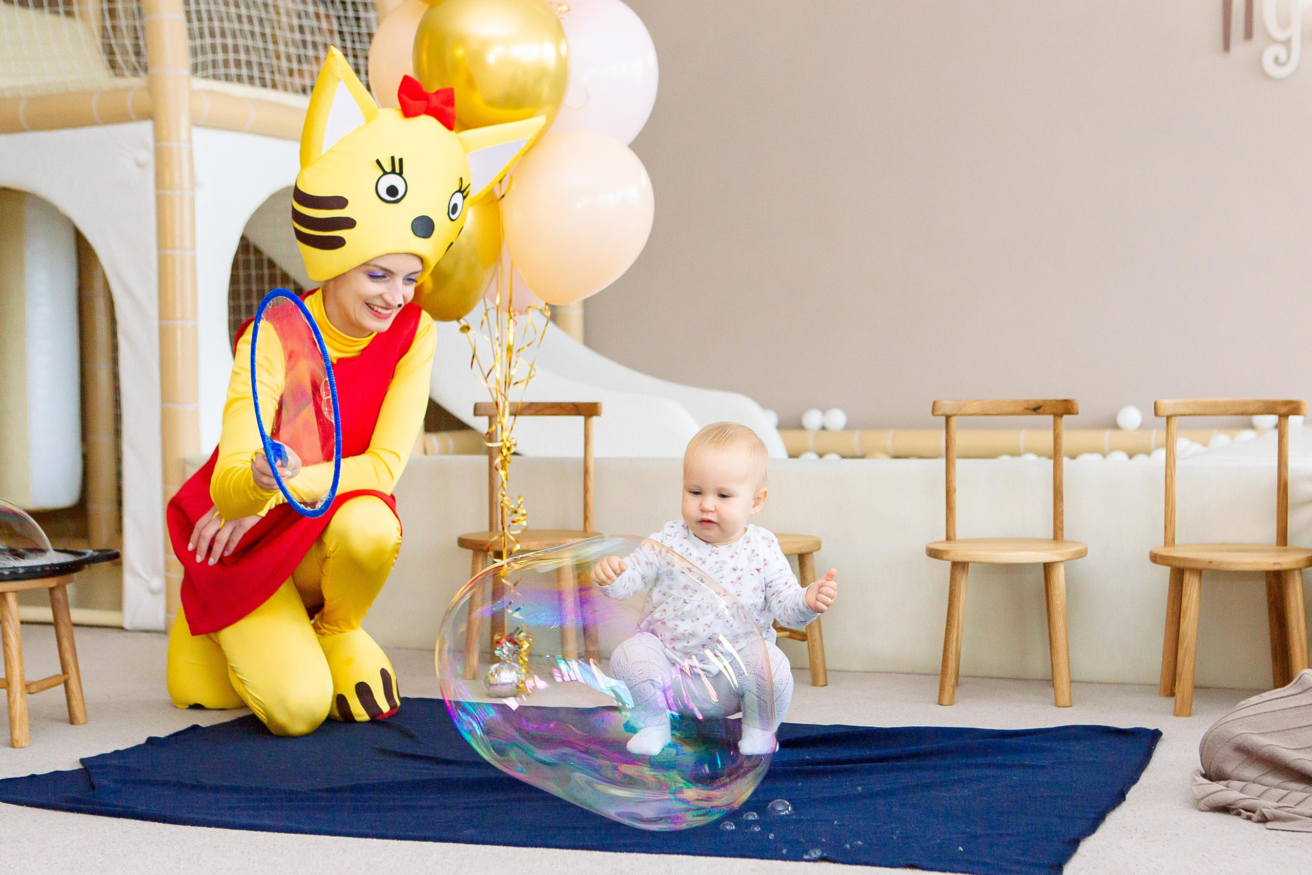 Лизе 1 годик в Пуговке. Семейный детский фотограф. Фотосессия в Минске