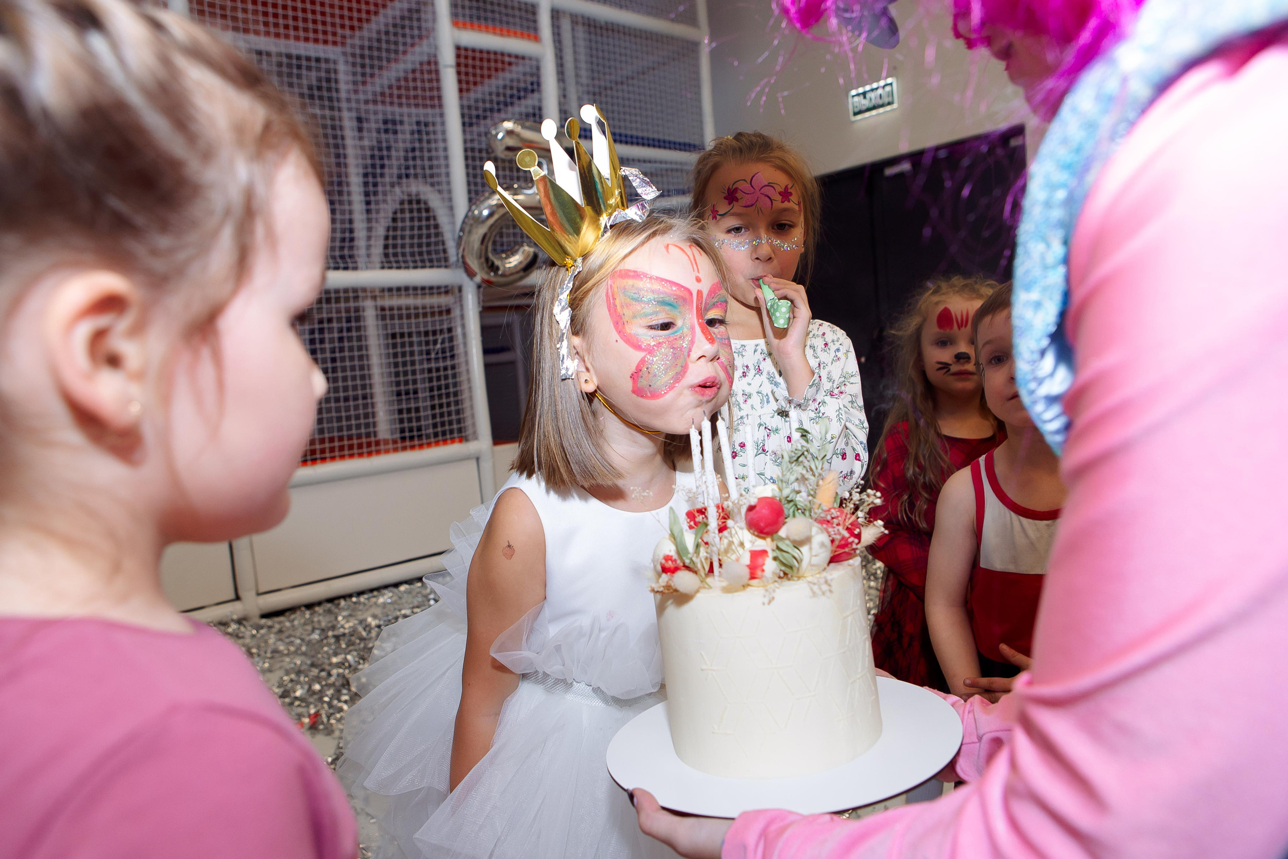 Полина. Семейный детский фотограф. Фотосессия в Минске