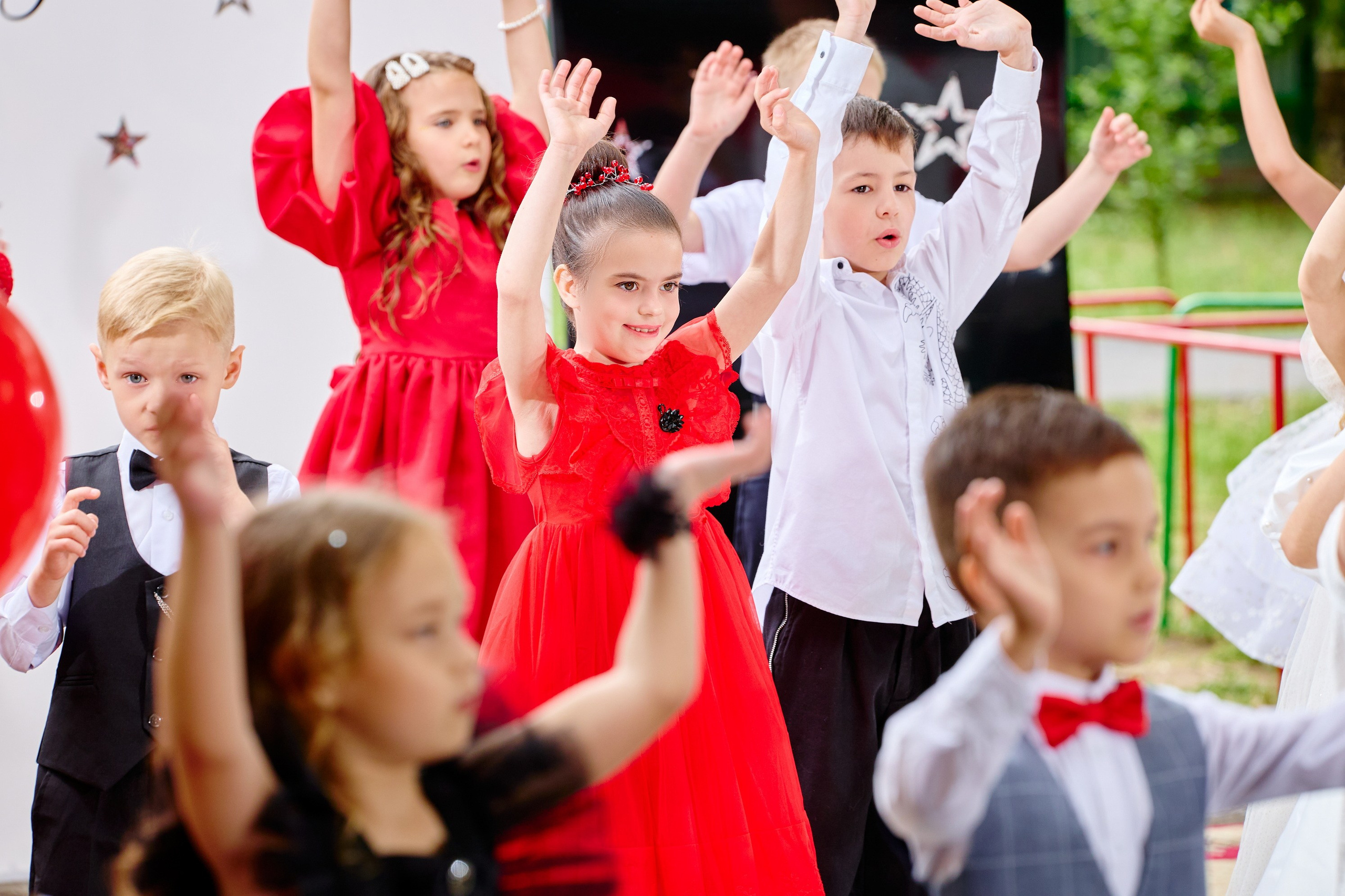 Выпускной 45 сад. Фотограф Выпускные альбомы Таганрог Сергей Коробченко