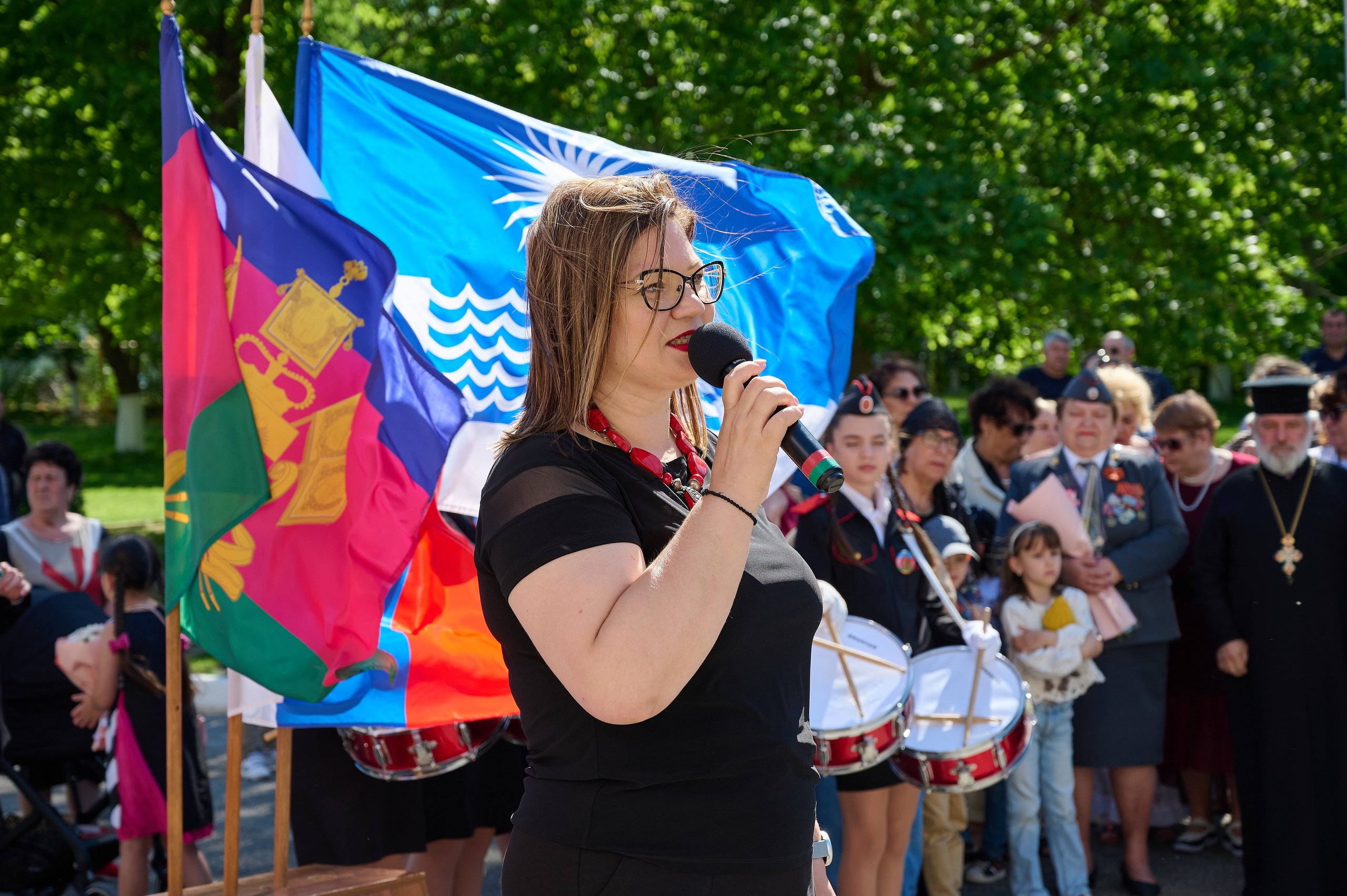 Последний звонок. Жизнь курорта Кабардинка в фотографиях