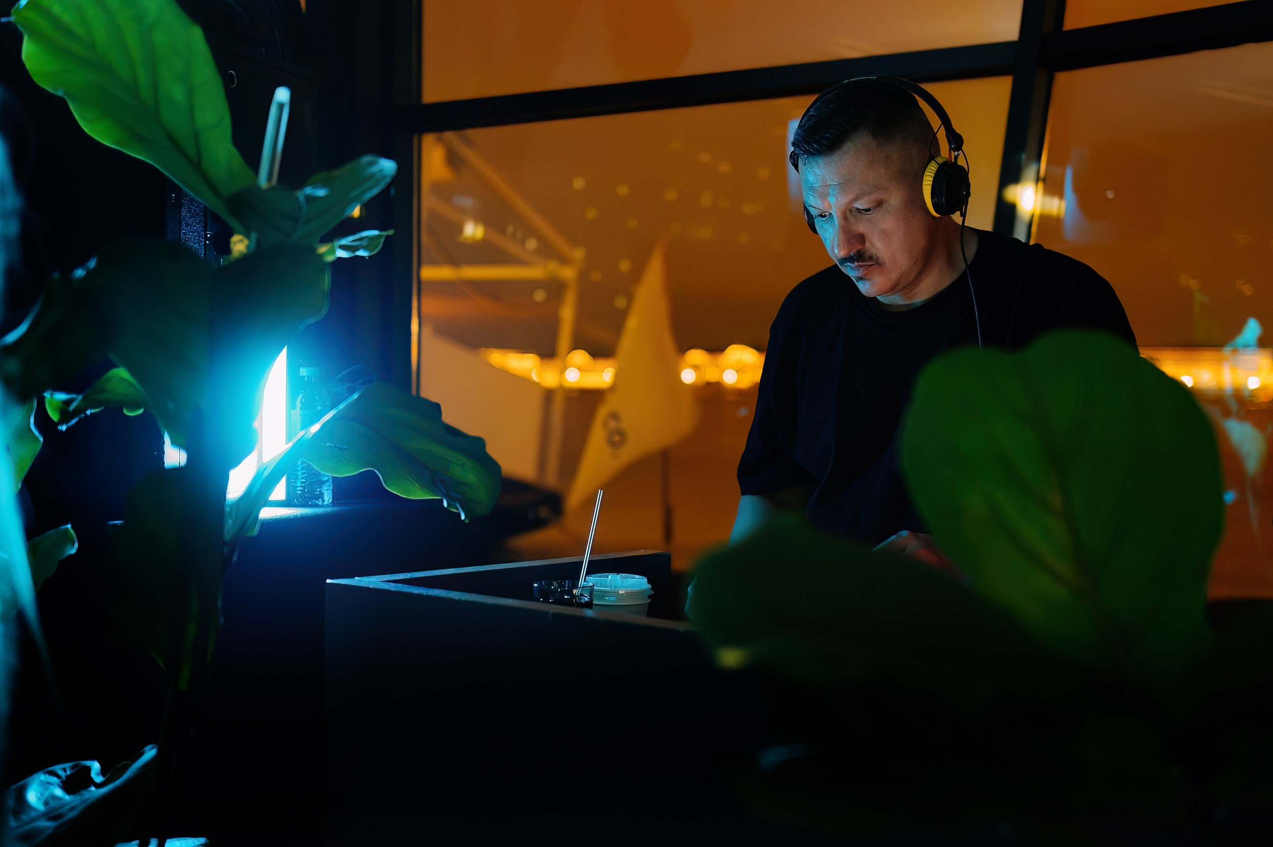 День Рождения DJ Андрей Вакуленко в Магадан. Коммерческий фотограф в Санкт-Петербурге Анна Кобзарь