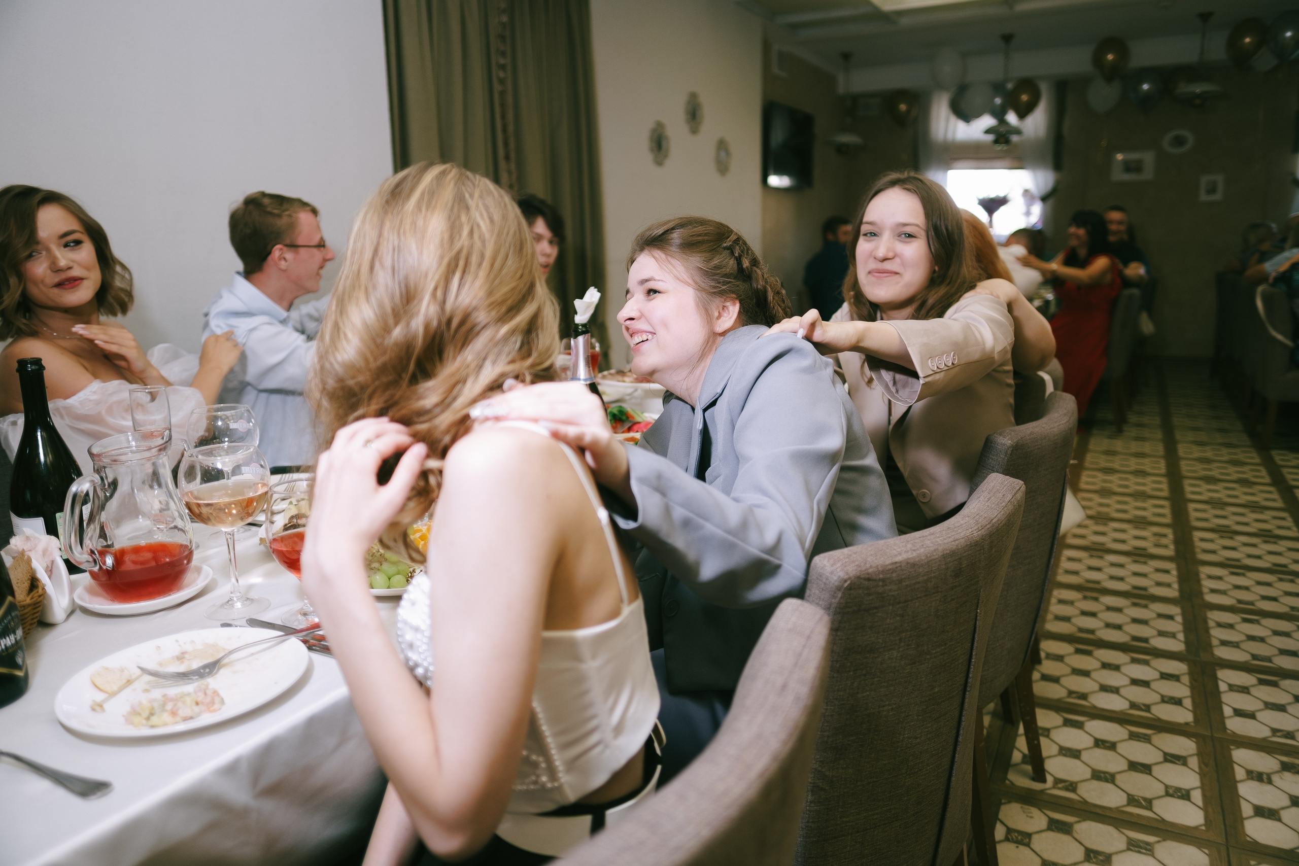 Выпускной школа 33. Свадебный и репортажной фотограф Денис Ожигин в Краснодаре и Краснодарском крае