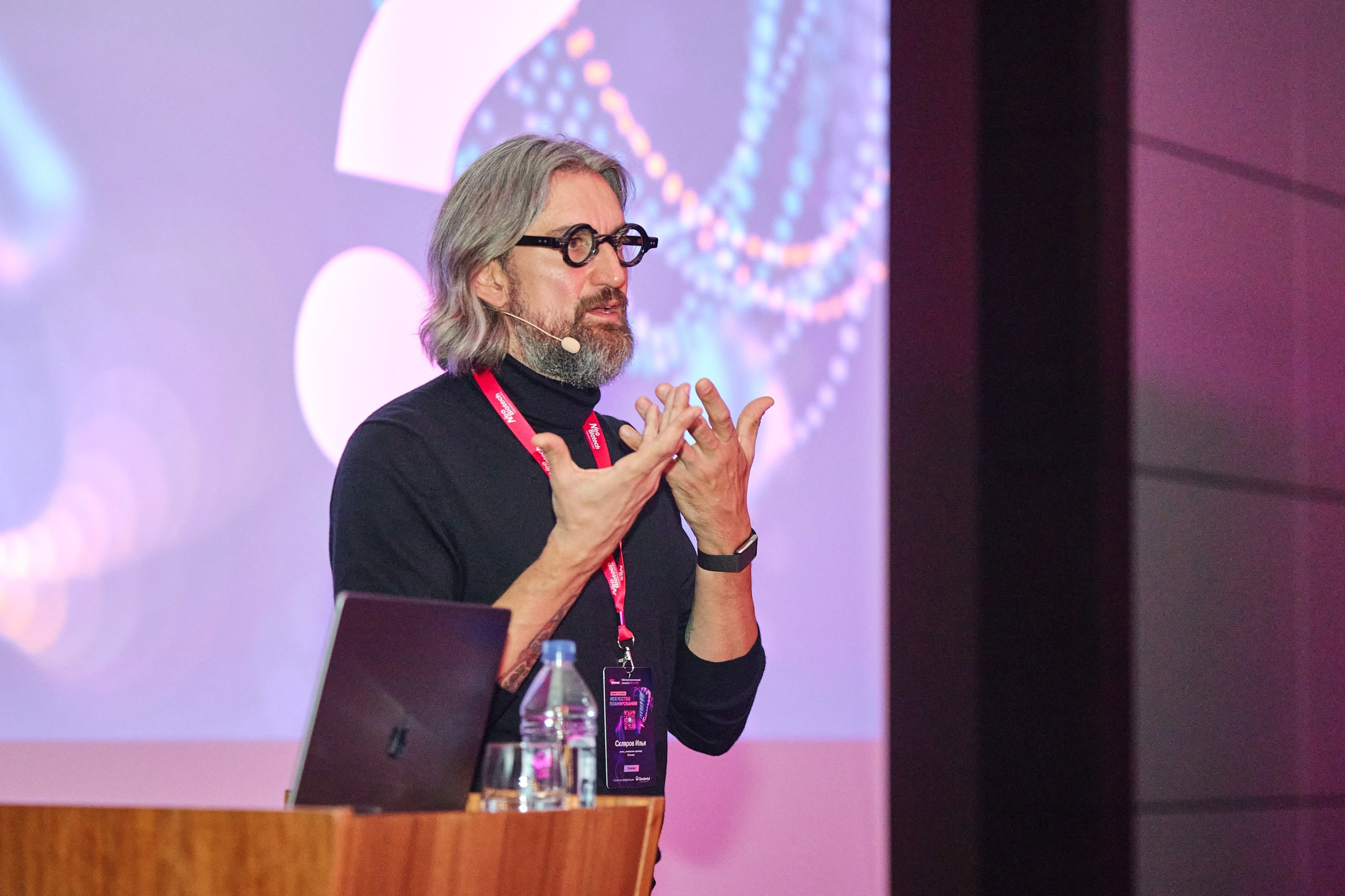 Конгресс имплантологов Neo Biotech 2025. Антон Артюшин, портретный фотограф. Москва