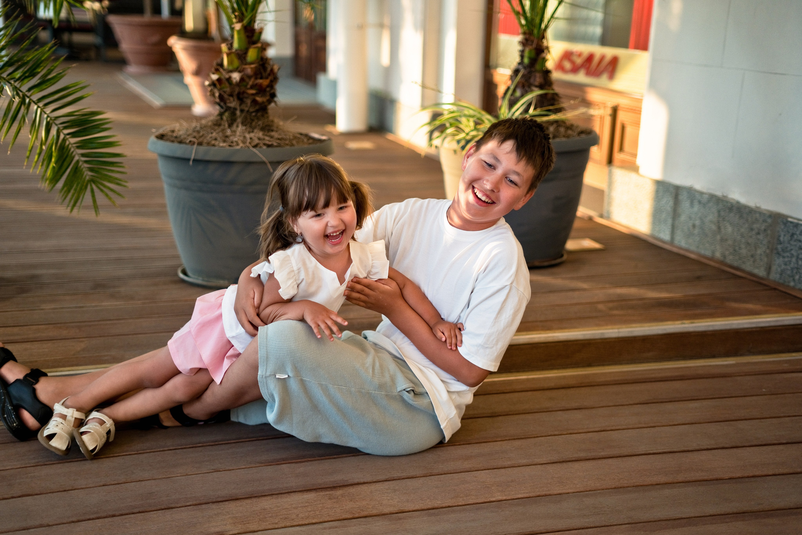 Семейная фотосессия в центре Сочи. Профессиональный Фотограф в Сочи Марина Ситкина