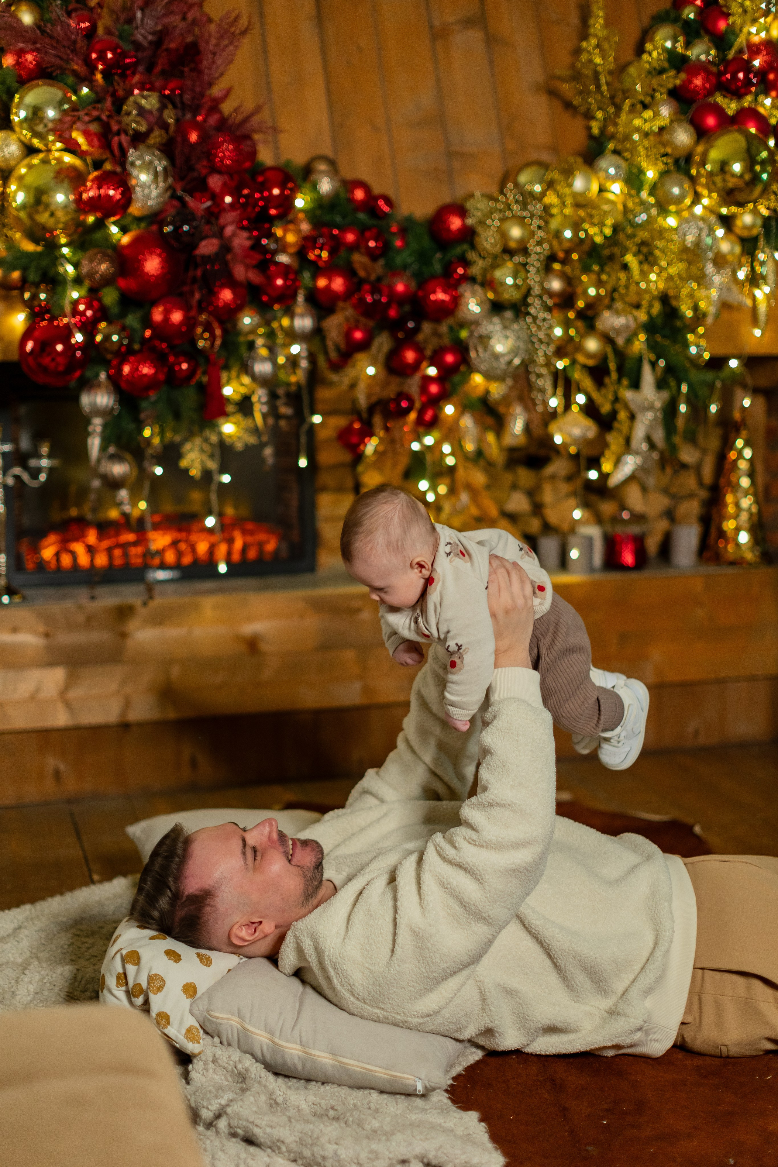 Фотосессии в Famous студии зал Оскар. Фото и видео Москва. Свадебный фотограф, видеограф, фотосессии, видеосъемка