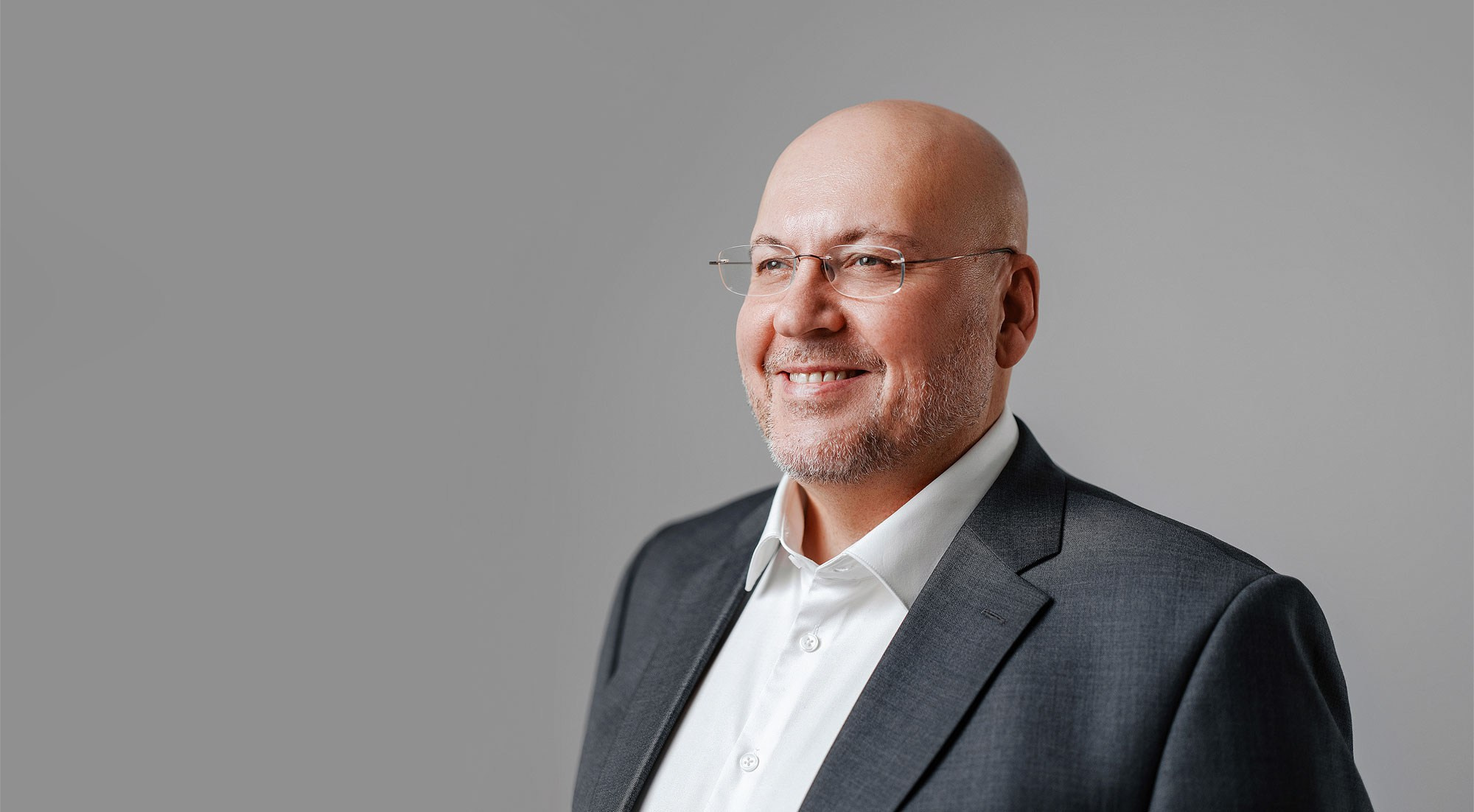 Технопарк Идея Диас Сафин. Oleg Samoilov is a documentary photographer for brands that value an honest story