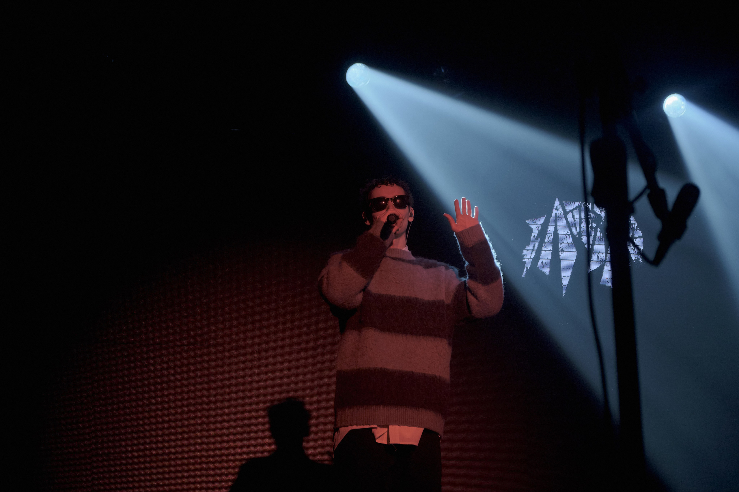 Антоха МС. Фотограф и оператор Сергей Окладников