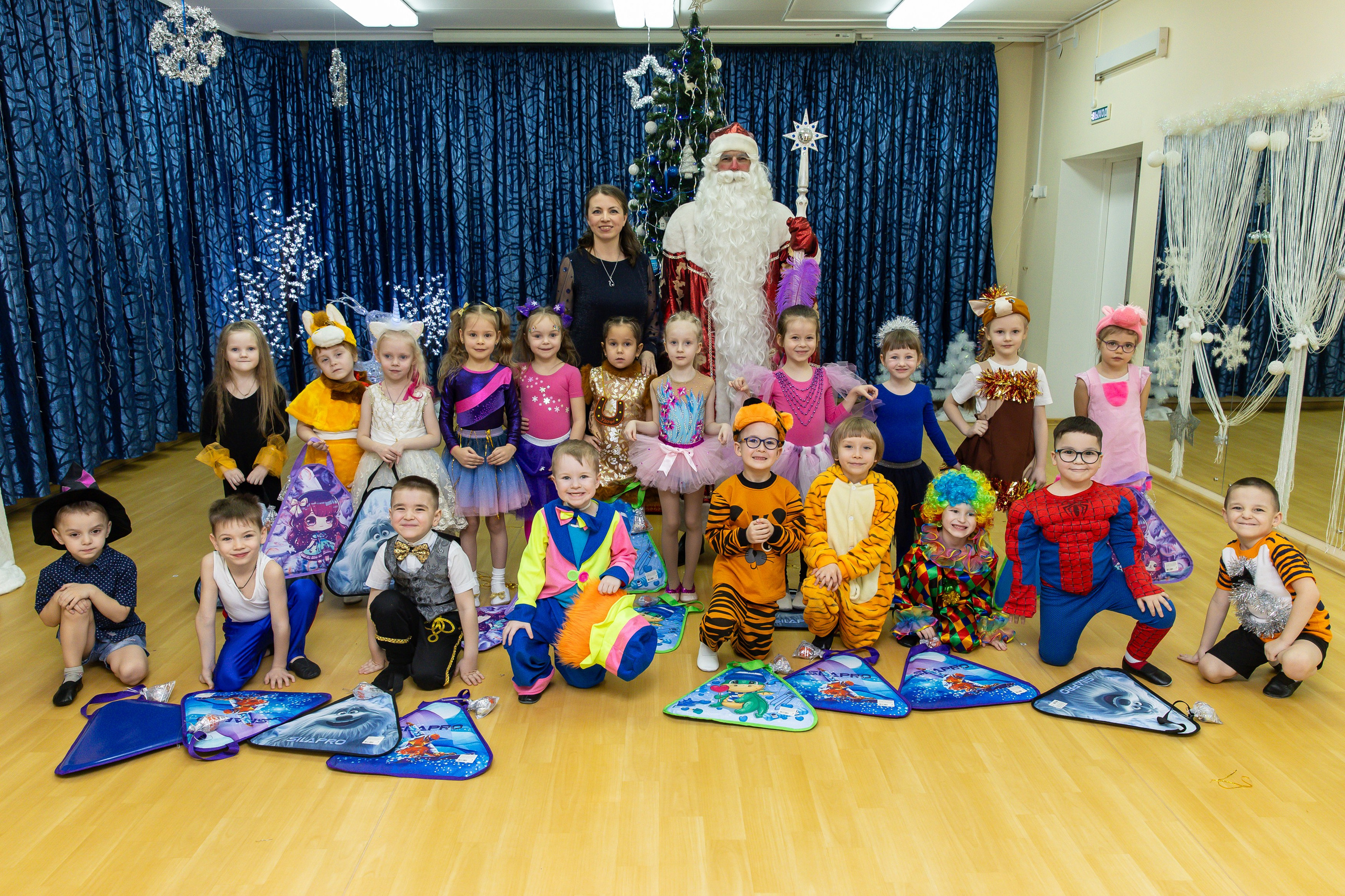 Фото и видео на выпускной в школе и детском саду. Свадебный, семейный видеограф и фотограф в Екатеринбурге Николай Рыков