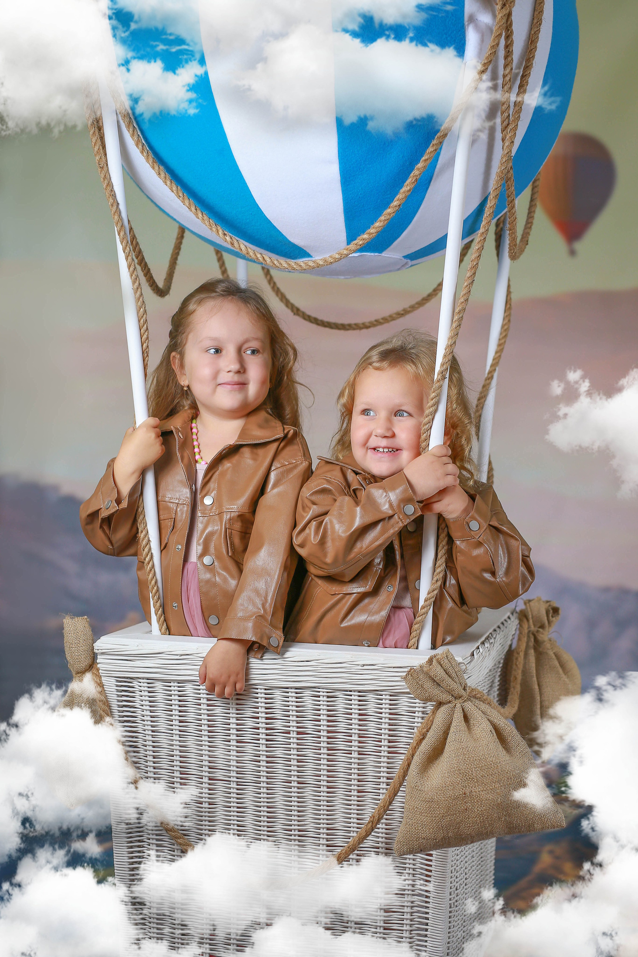 Фотосессия «На воздушном шаре» 2022. Фотограф в детский сад Елена Колчева Новокузнецк