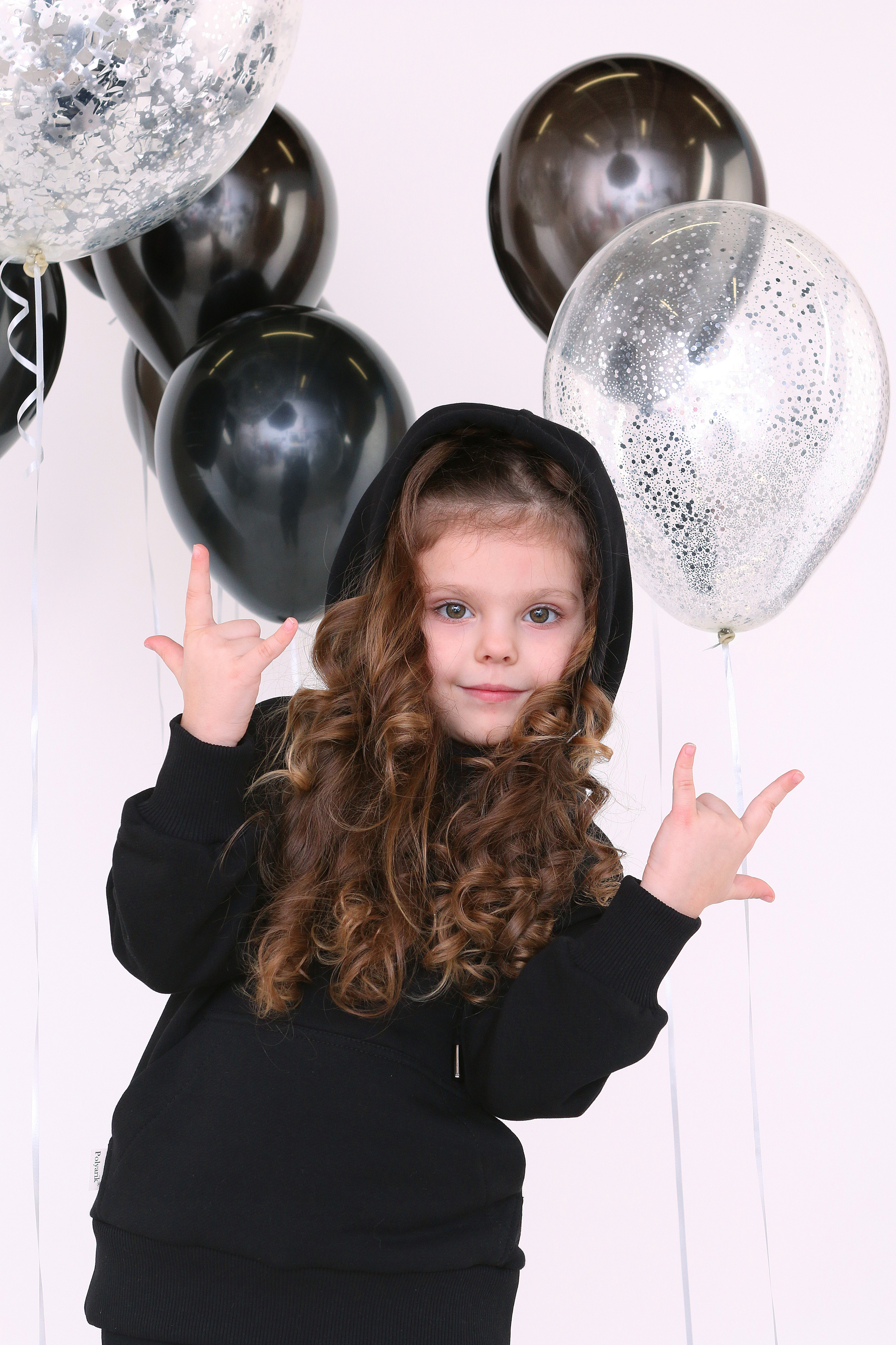 Костюмы. Main