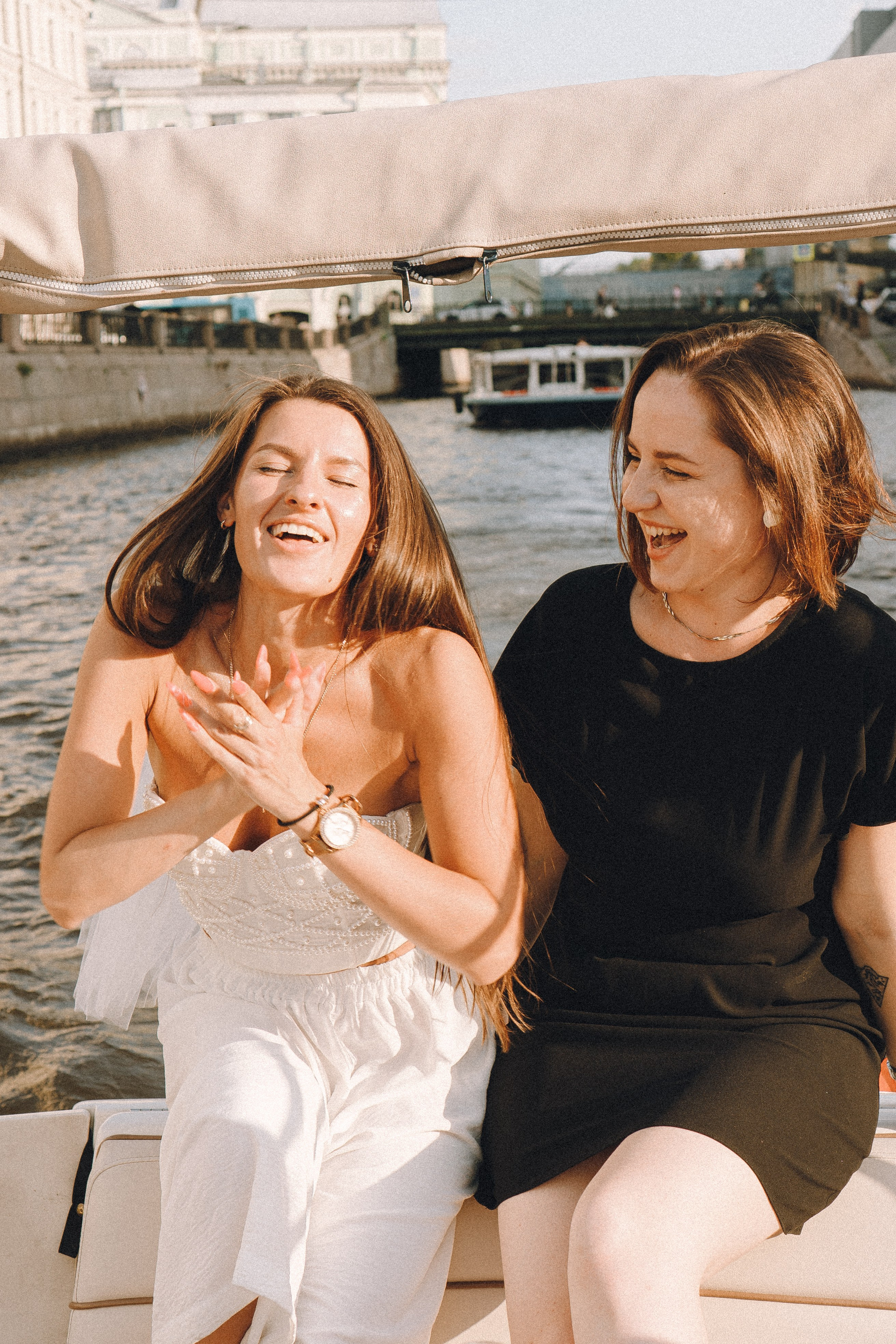 ДЕВИЧНИК НА КАТЕРЕ. Профессиональный фотограф, Санкт-Петербург — Виктория Богомолова