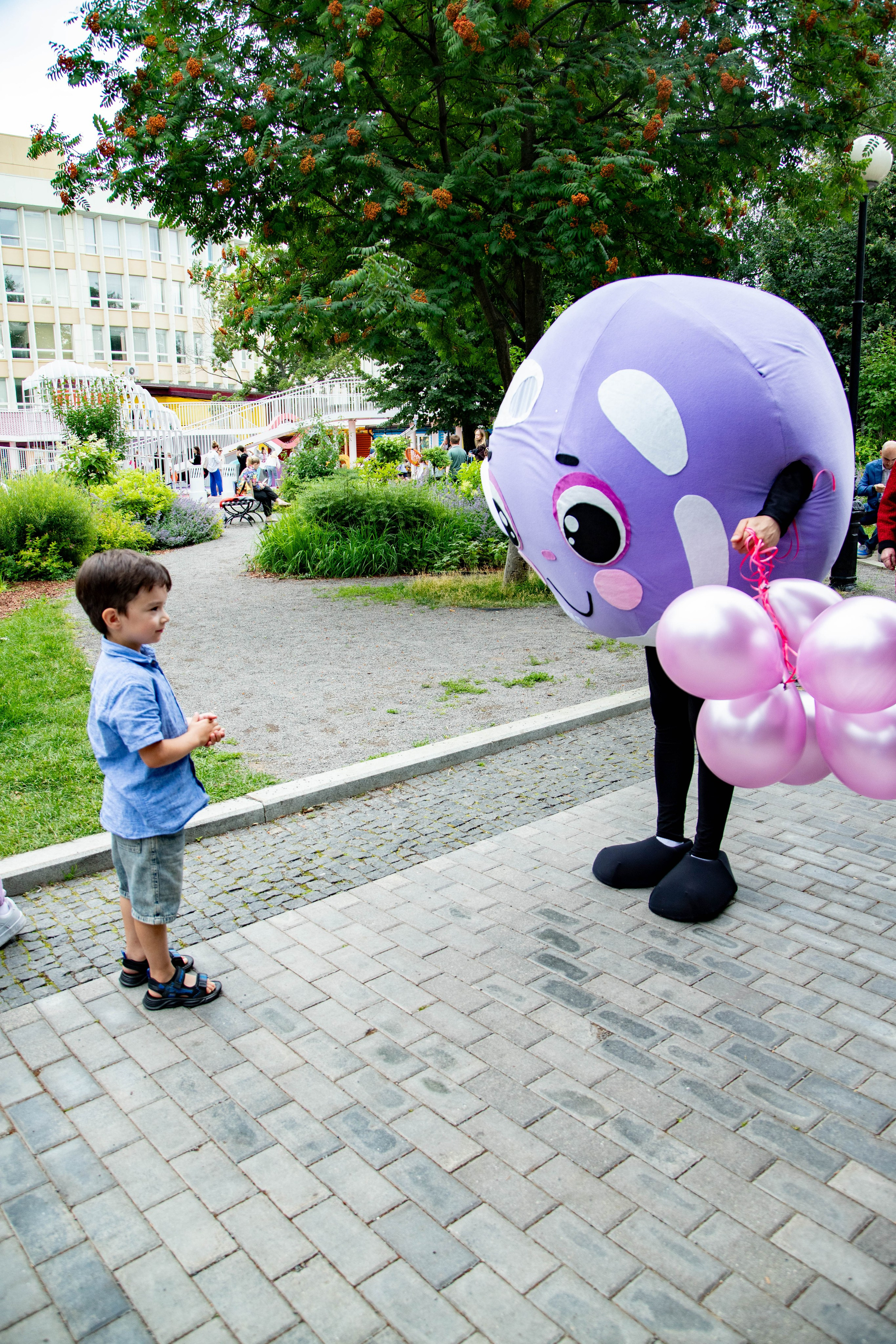 Съемка для благотворительного фонда. Женский фотограф в Москве Рина Леонтьева