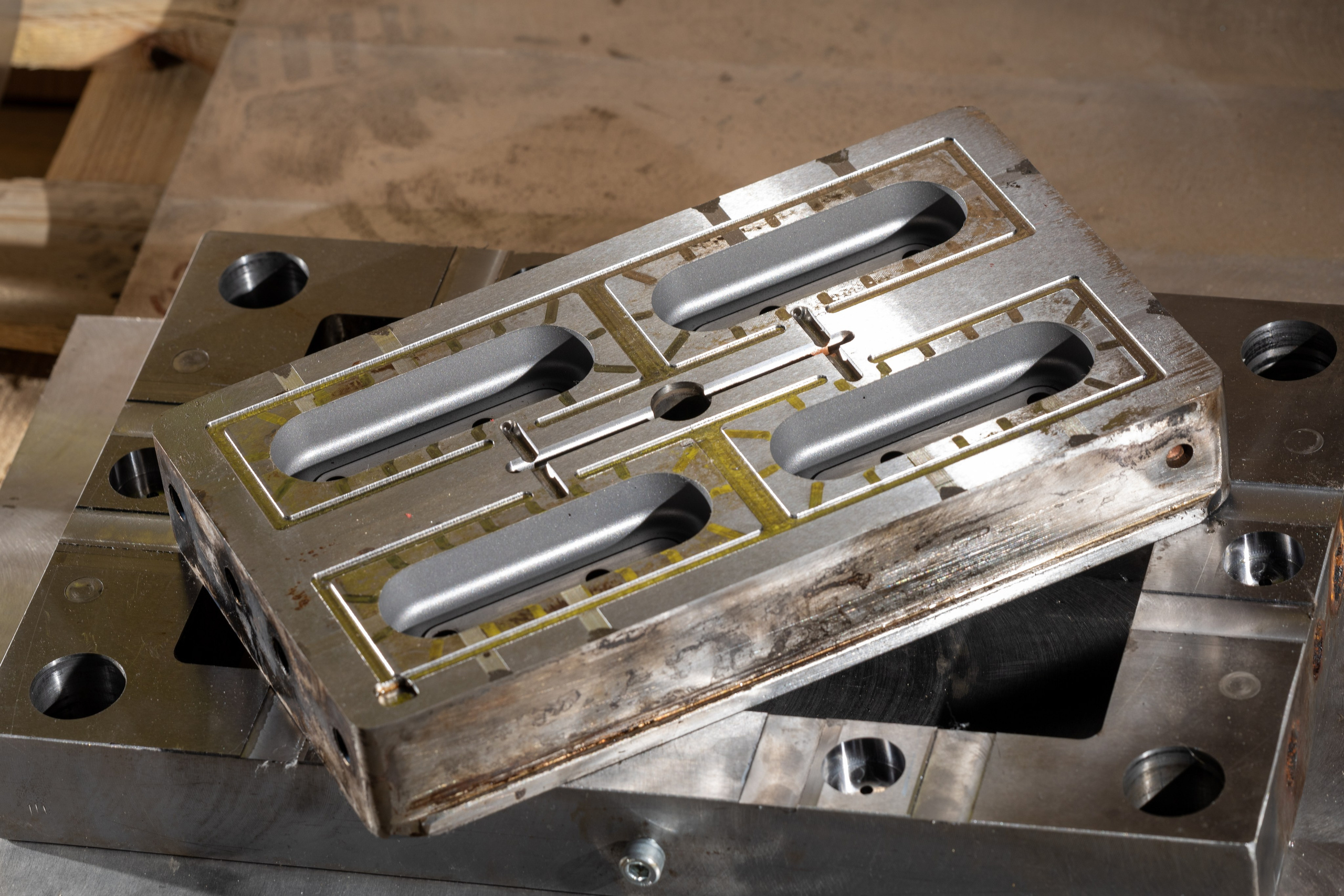 Съемка на заводе по производству прессформ. Сергей Шестов фотограф из Нижнего Новгорода