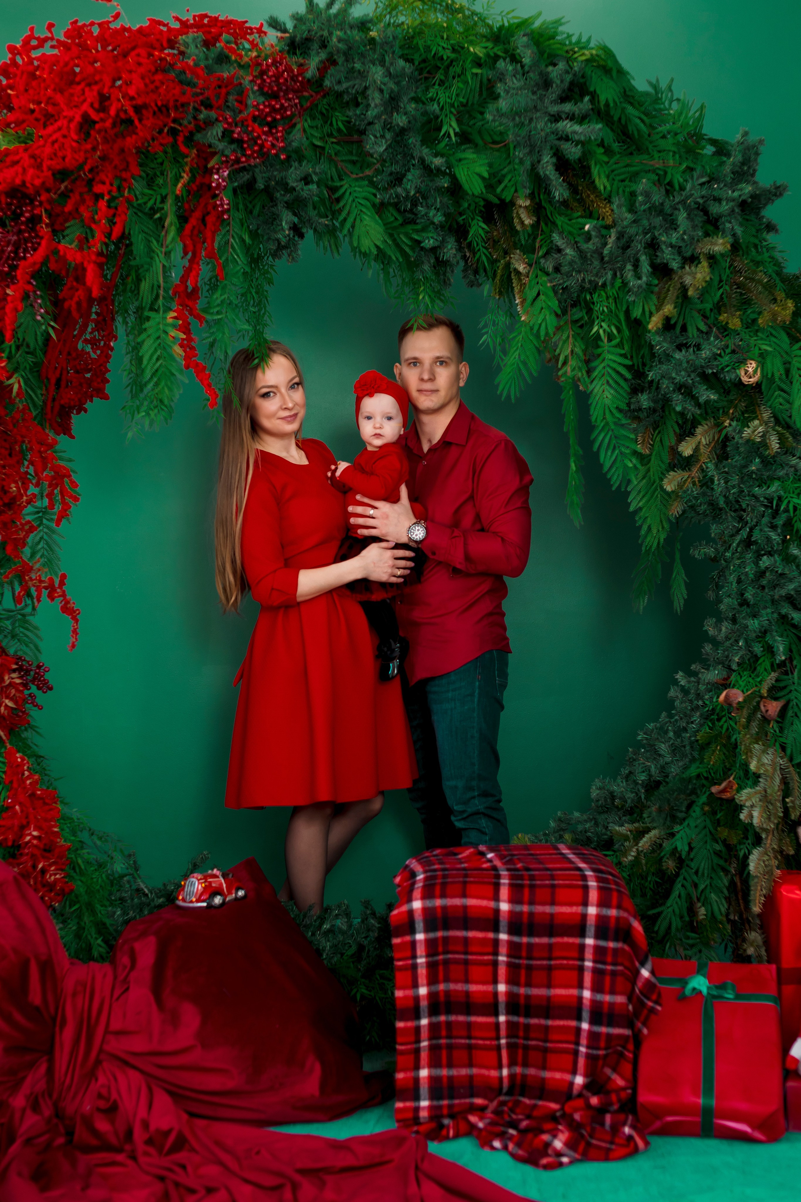 Анжелика с семьей. Свадебный и семейный фотограф в Каспийске Алёна Нурмагомедова