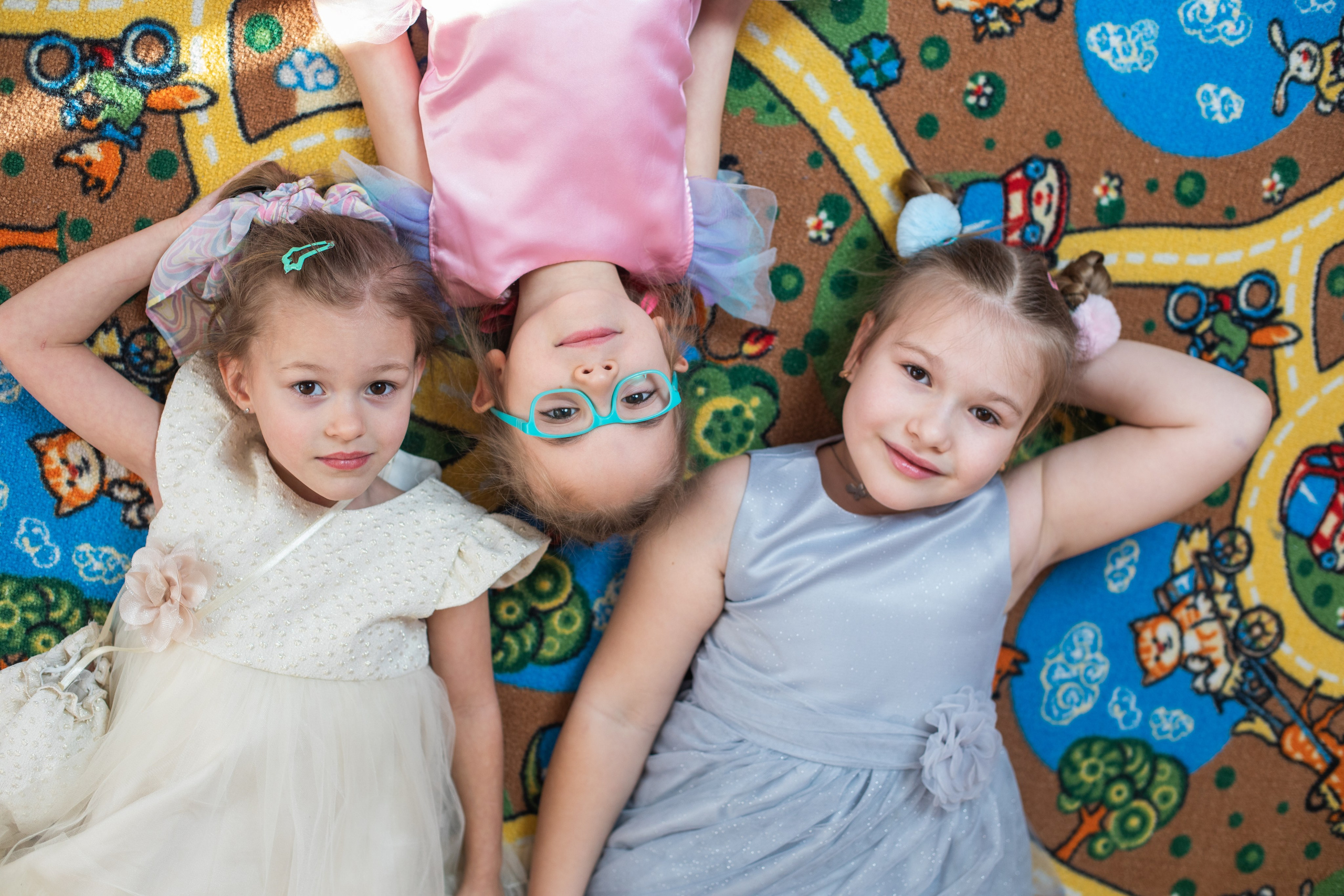 Галерея фотографий для детского сада. Выпускные фотоальбомы на заказ в Москве. Ксения Фоломкина