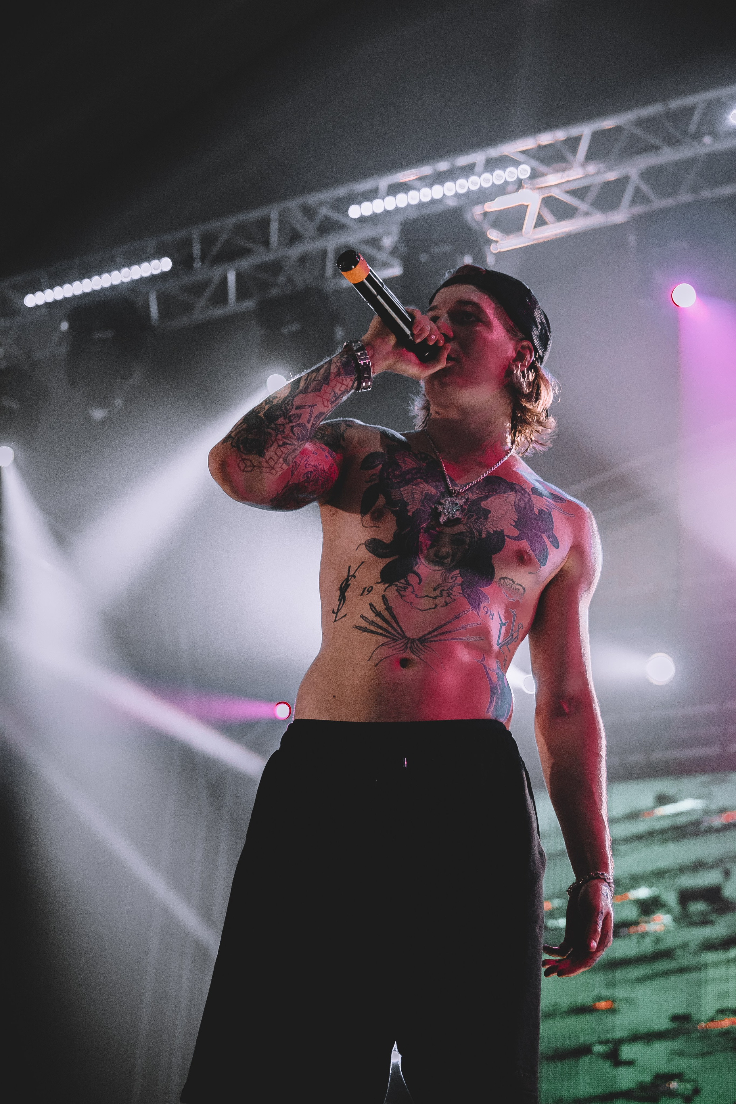 Концерт SODA LUV. Фотограф в Ростове-на-Дону Игорь Апасеев