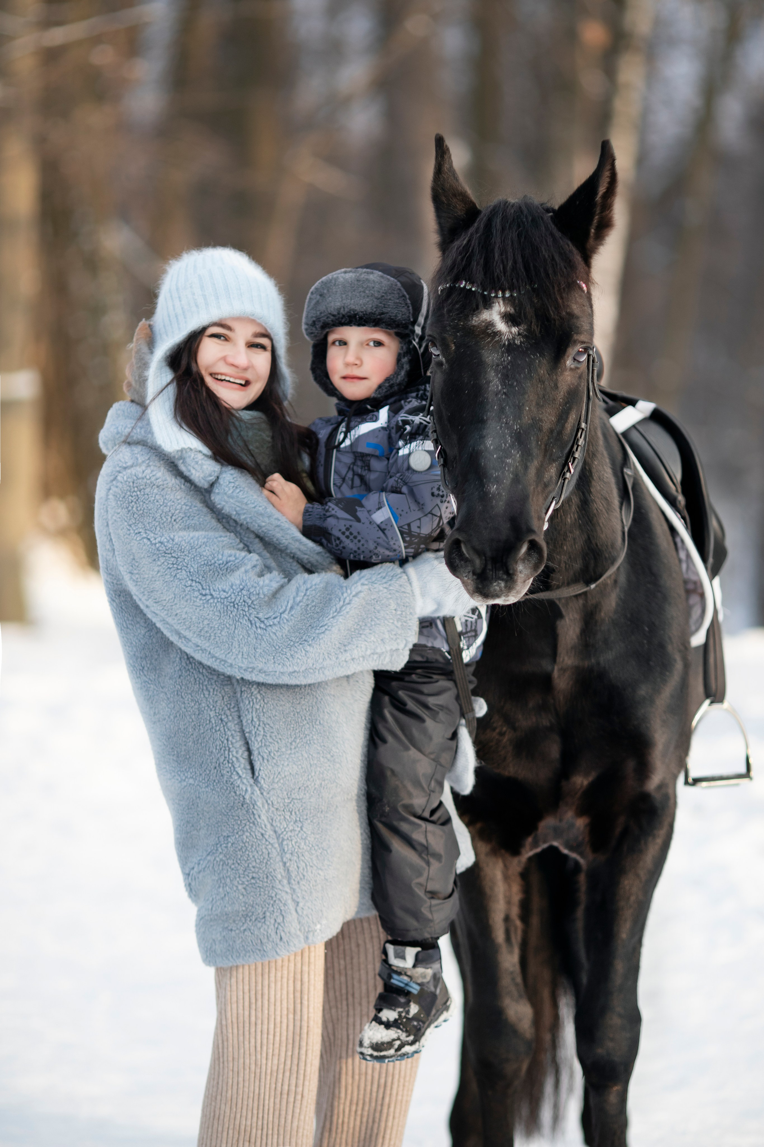 Съемки с лошадьми. Семейный фотограф Москва и область Дербунова Елена