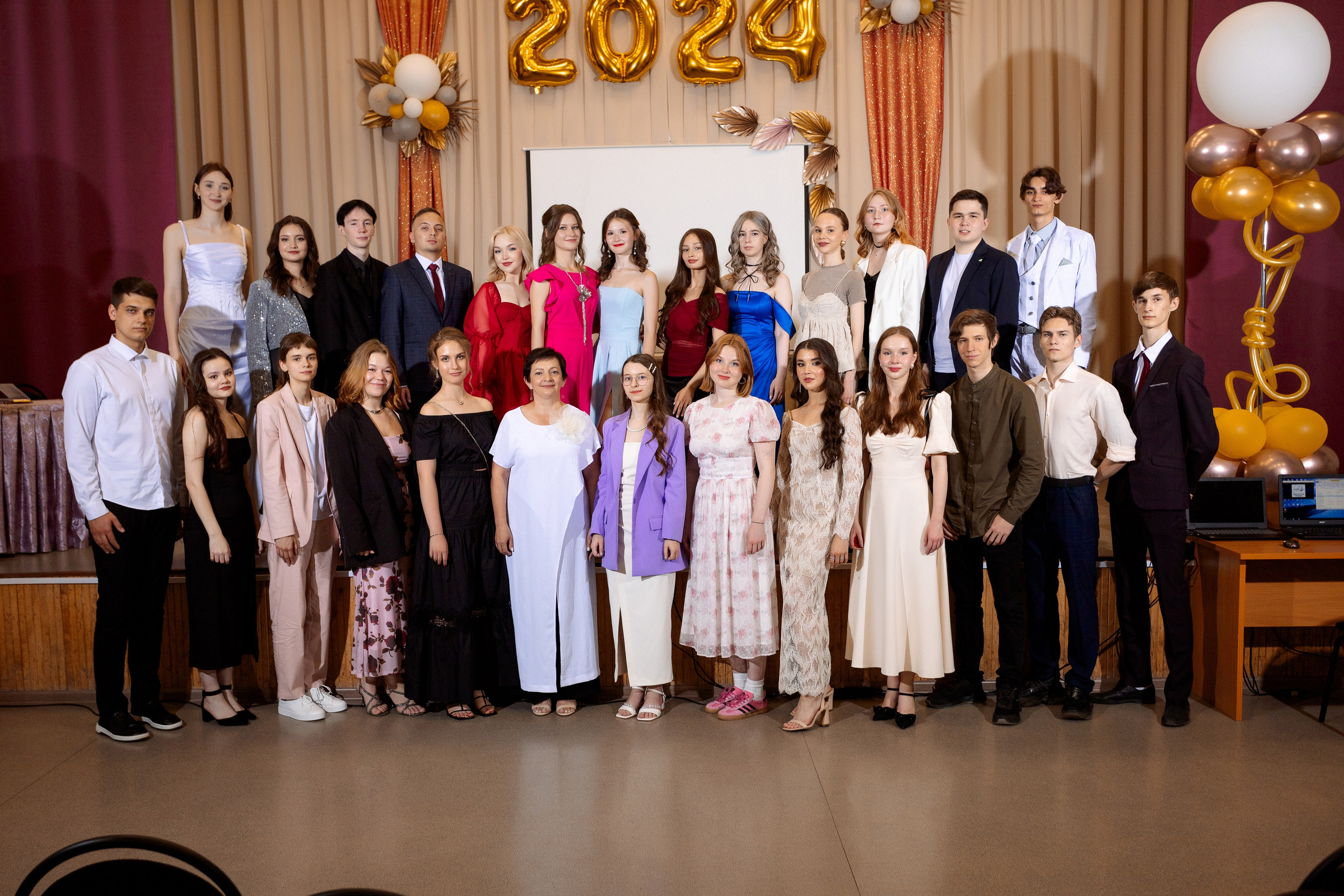 ВРУЧЕНИЕ АТТЕСТАТОВ: Пример. Все фото. Профессиональный фотограф в Ижевске Леша Петров