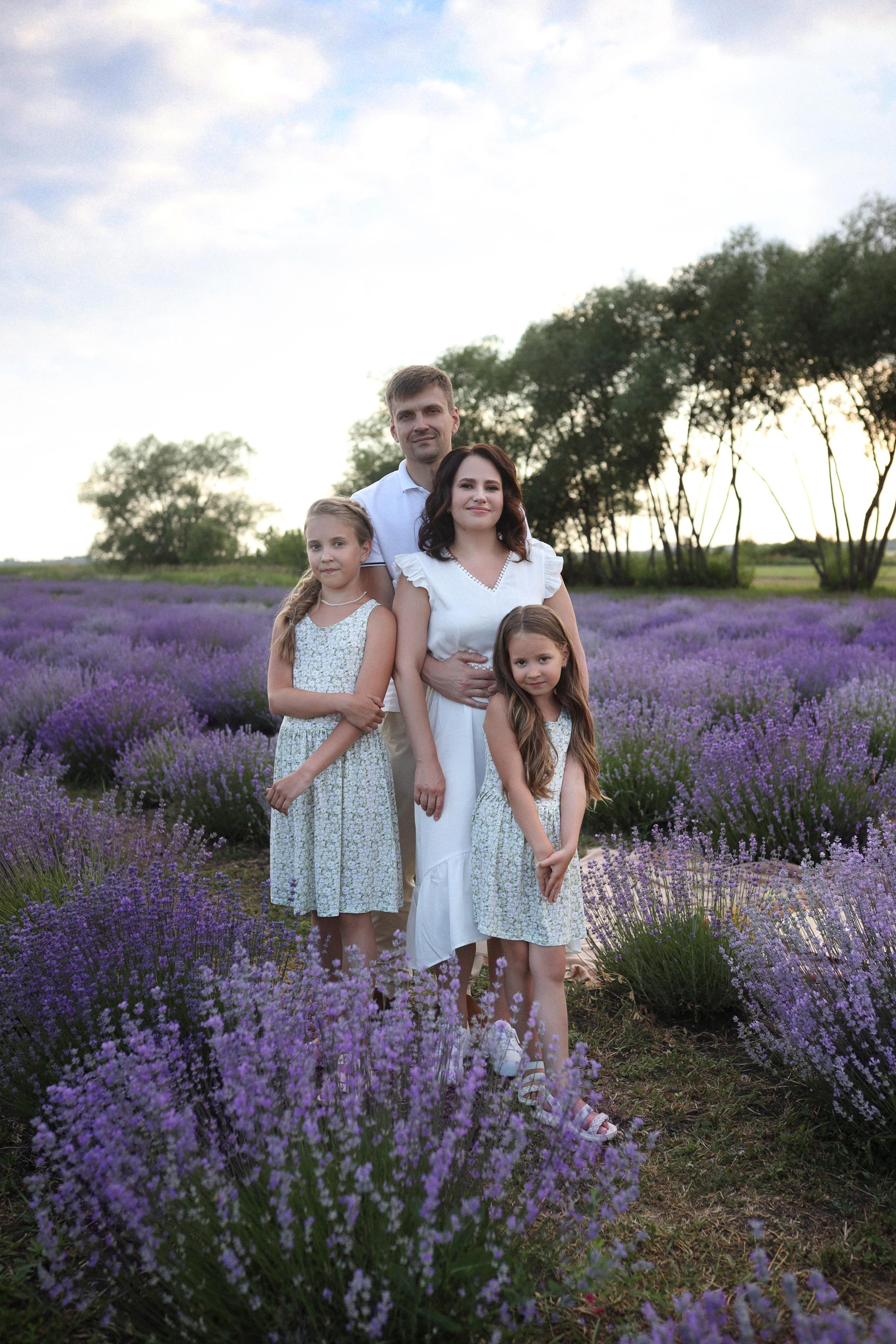 Семейная съёмка в лавандовом поле. Мария Князева — эксперт по личному бренду — фотограф Воронеж