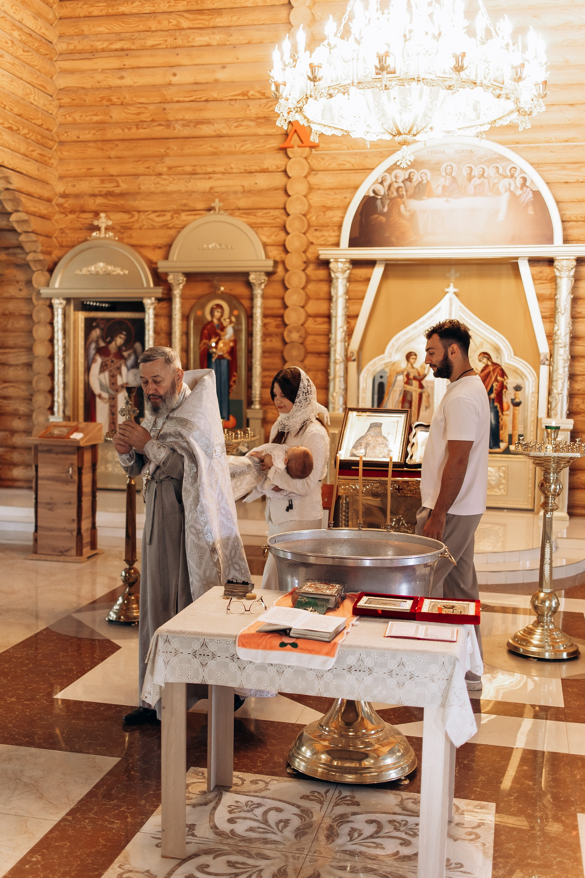 Таинство Крещения Татии. Семейный фотограф в Краснодаре Храмова Анна