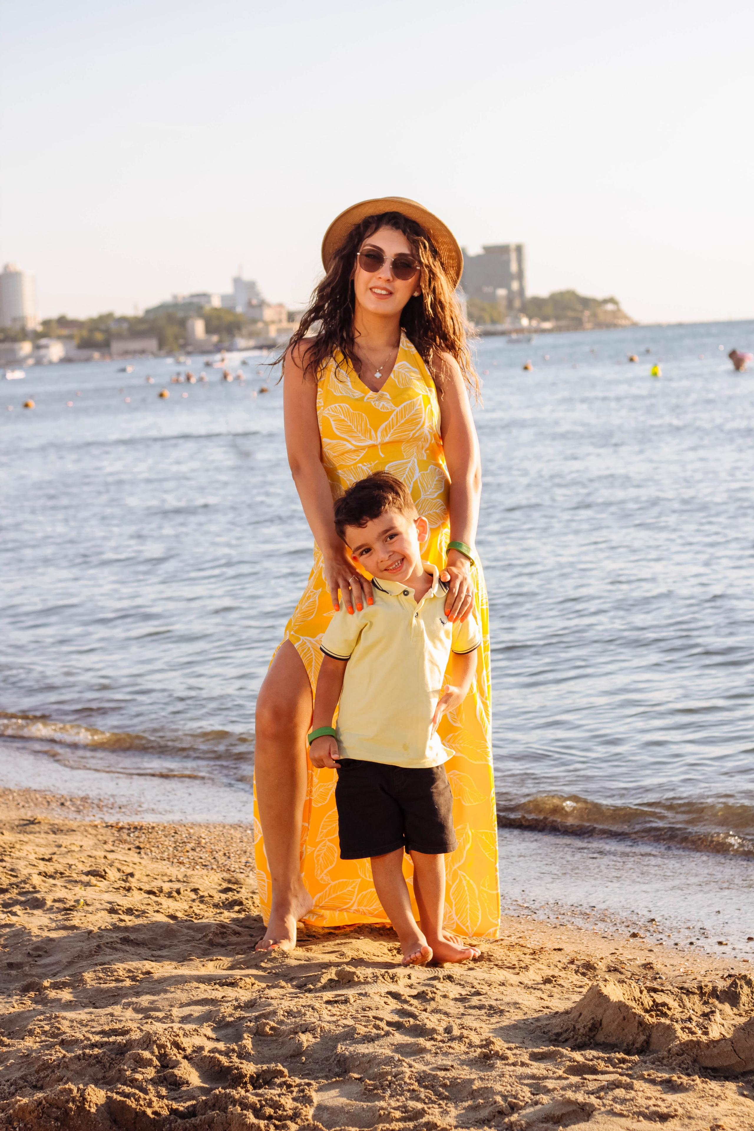 Семейные пляжные. Главная